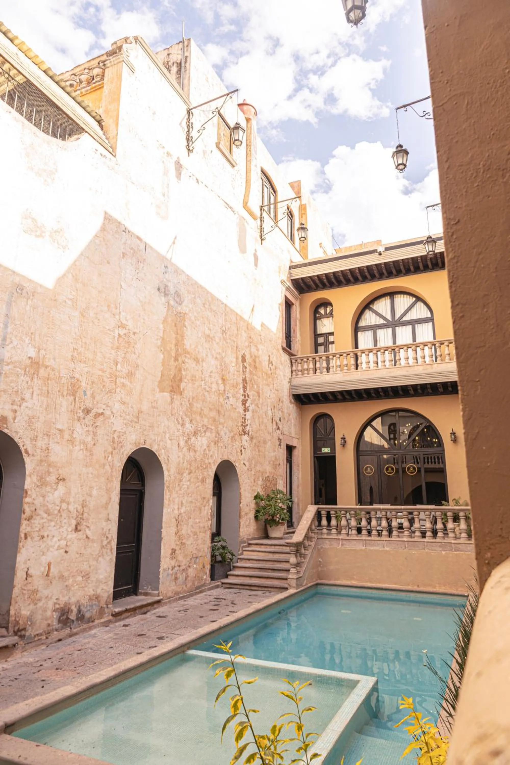 Property building in Hotel Plaza de Armas