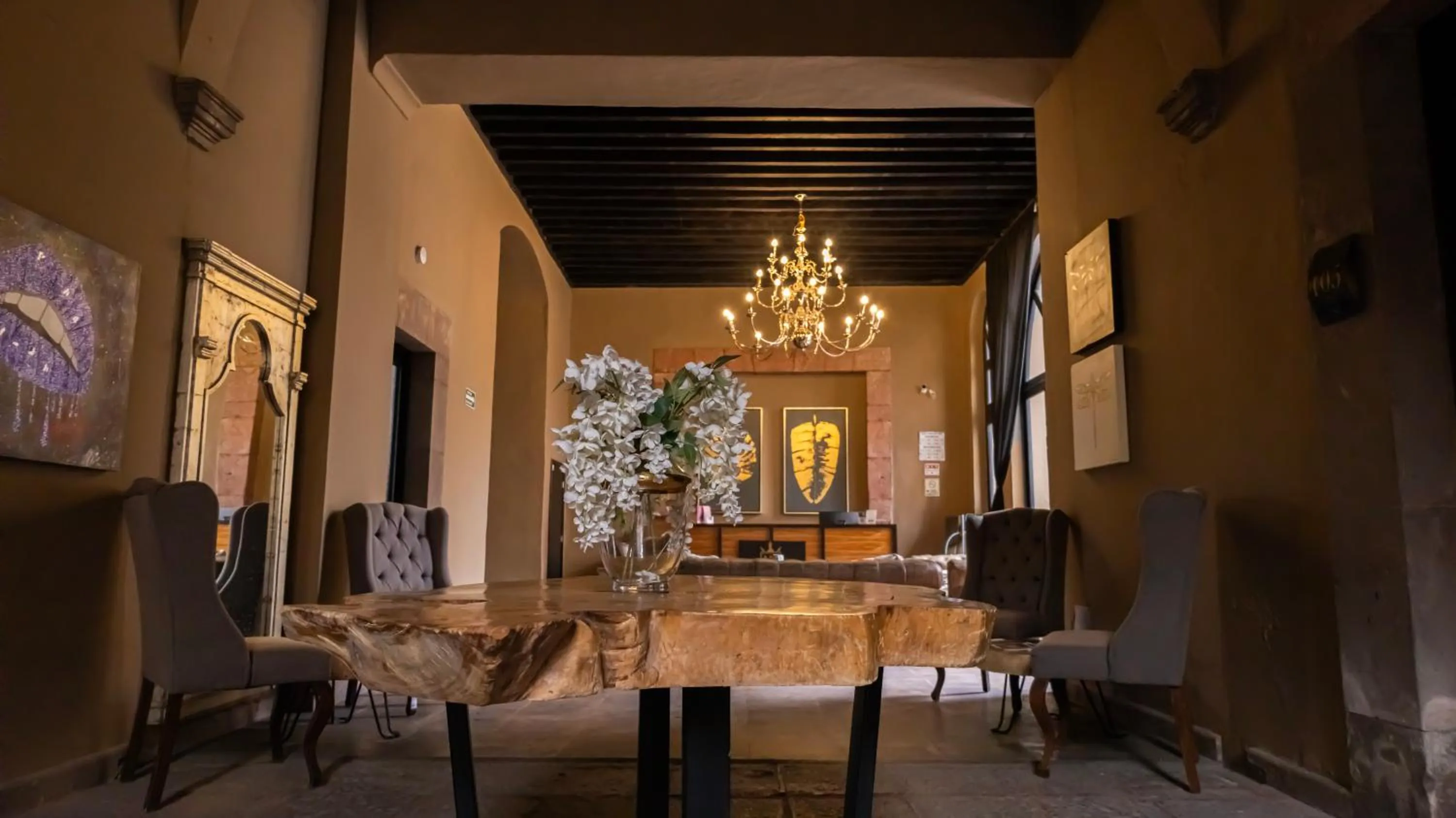 Property building in Hotel Plaza de Armas