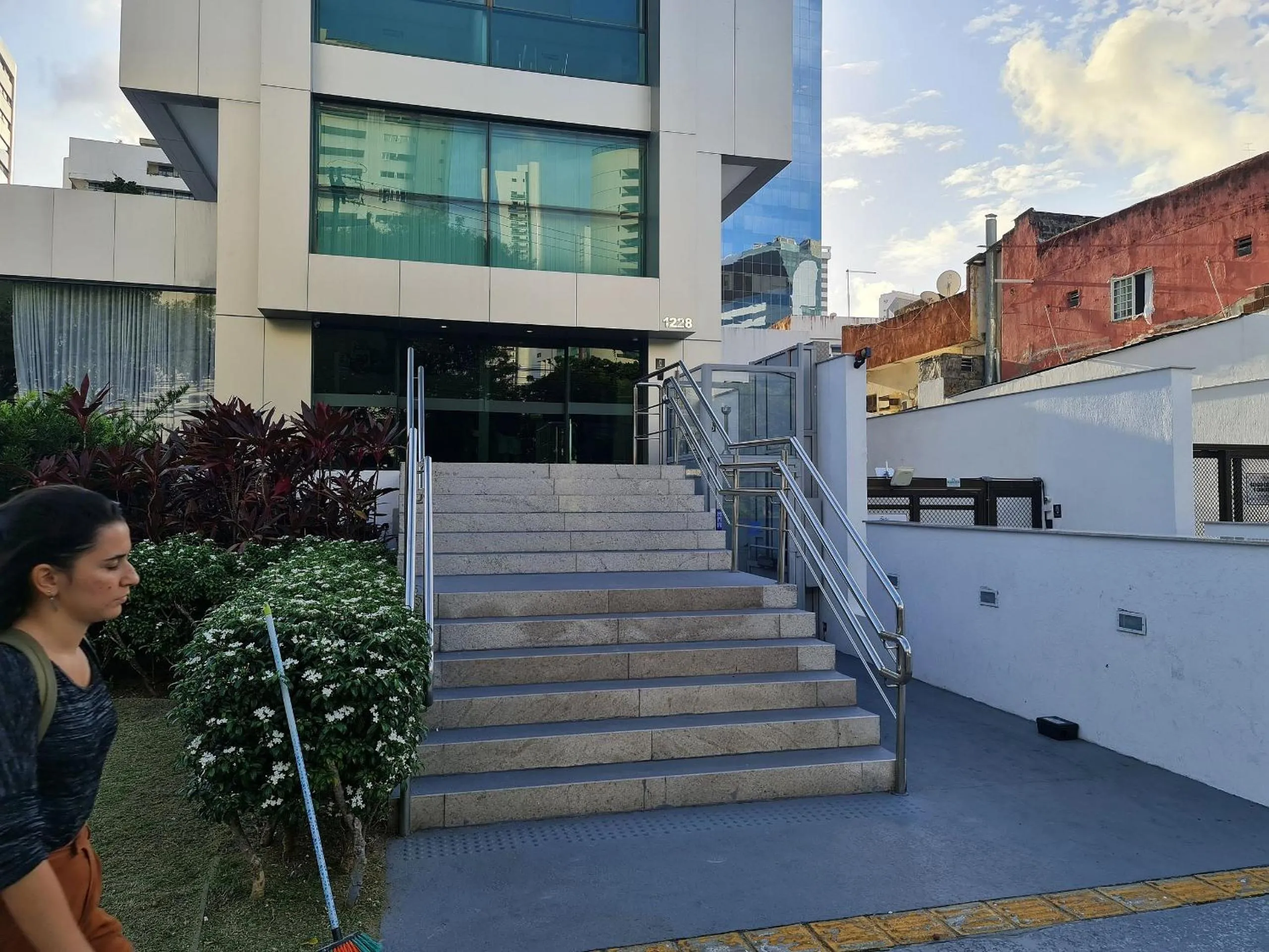 Facade/entrance in Confortável Flat em Boa Viagem com vista