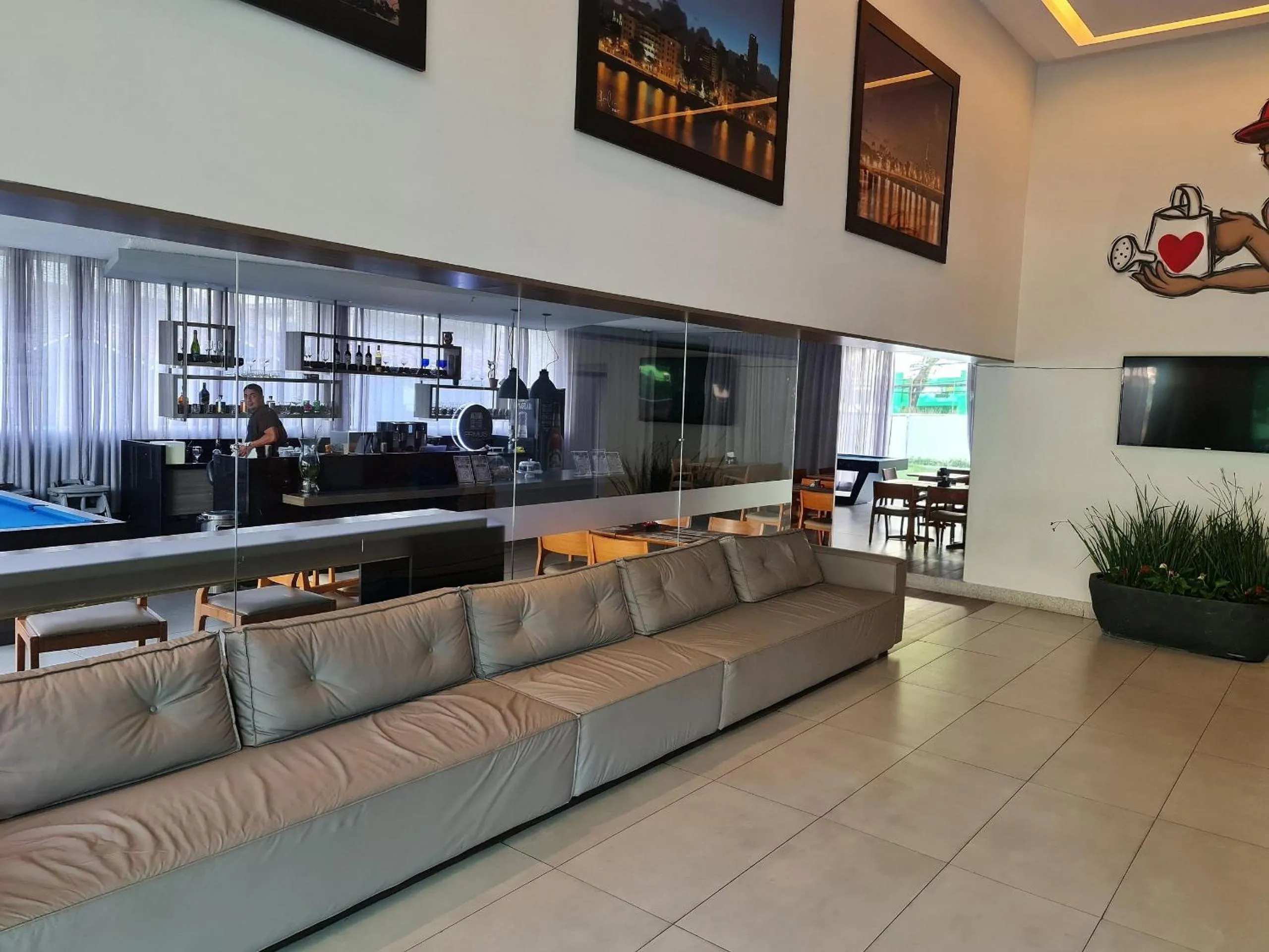 Restaurant/places to eat in Confortável Flat em Boa Viagem com vista