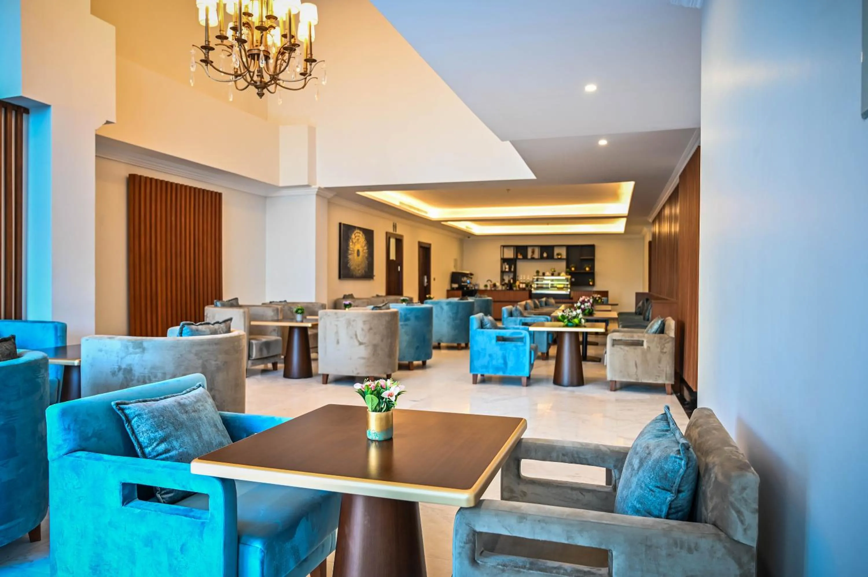 Restaurant/places to eat in Sas Blue Suites