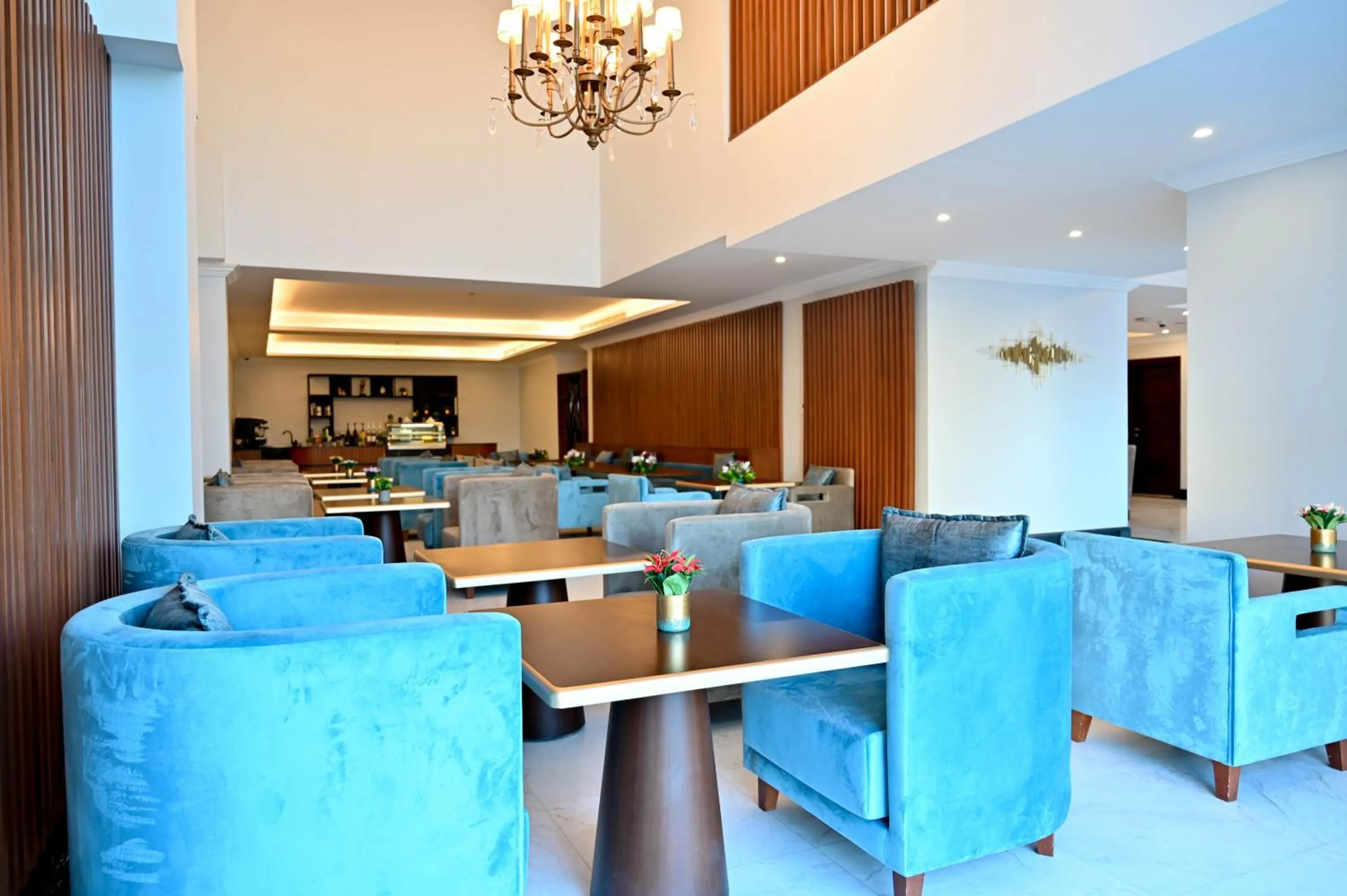 Restaurant/places to eat in Sas Blue Suites