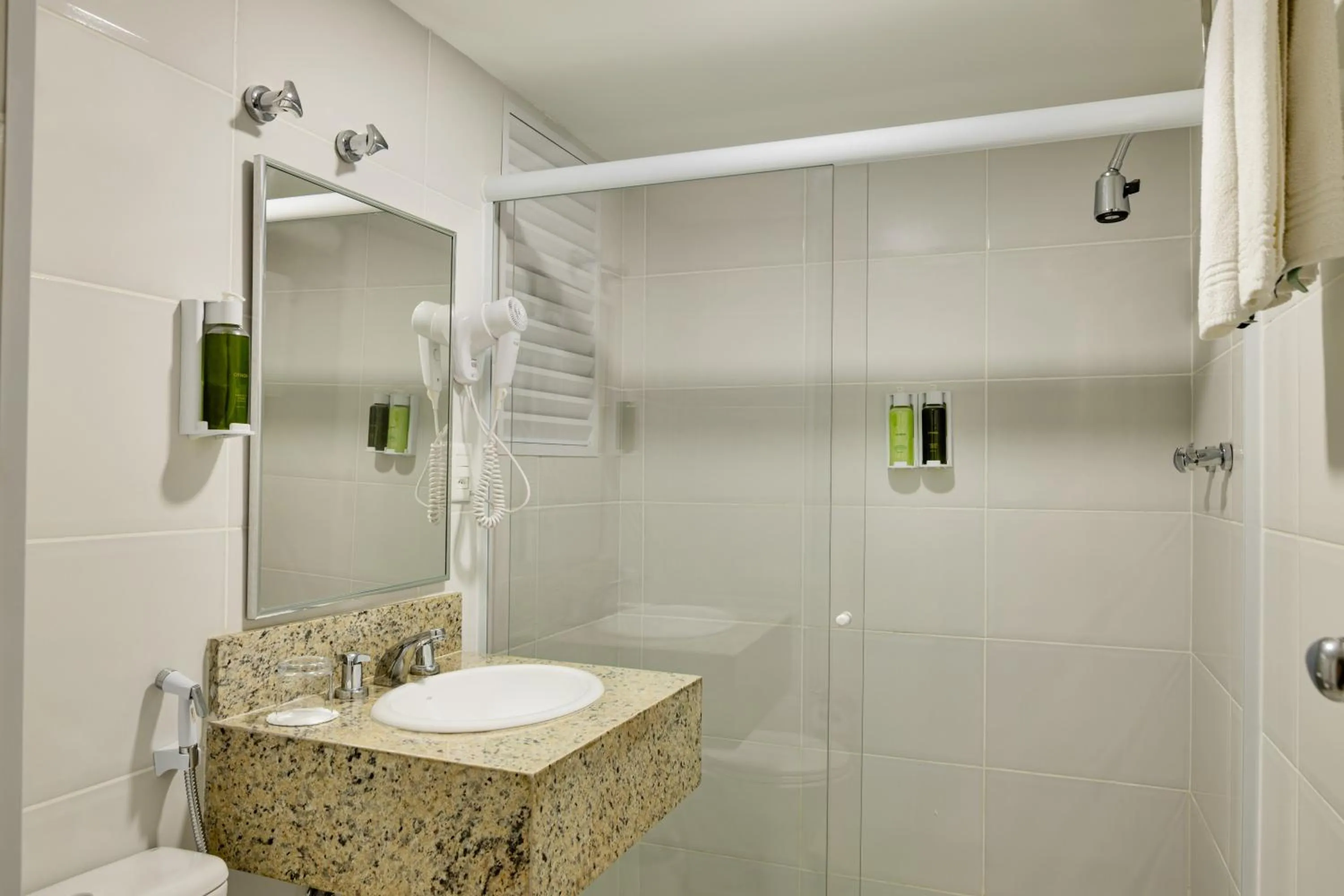 Bathroom in Savoy Othon Lite