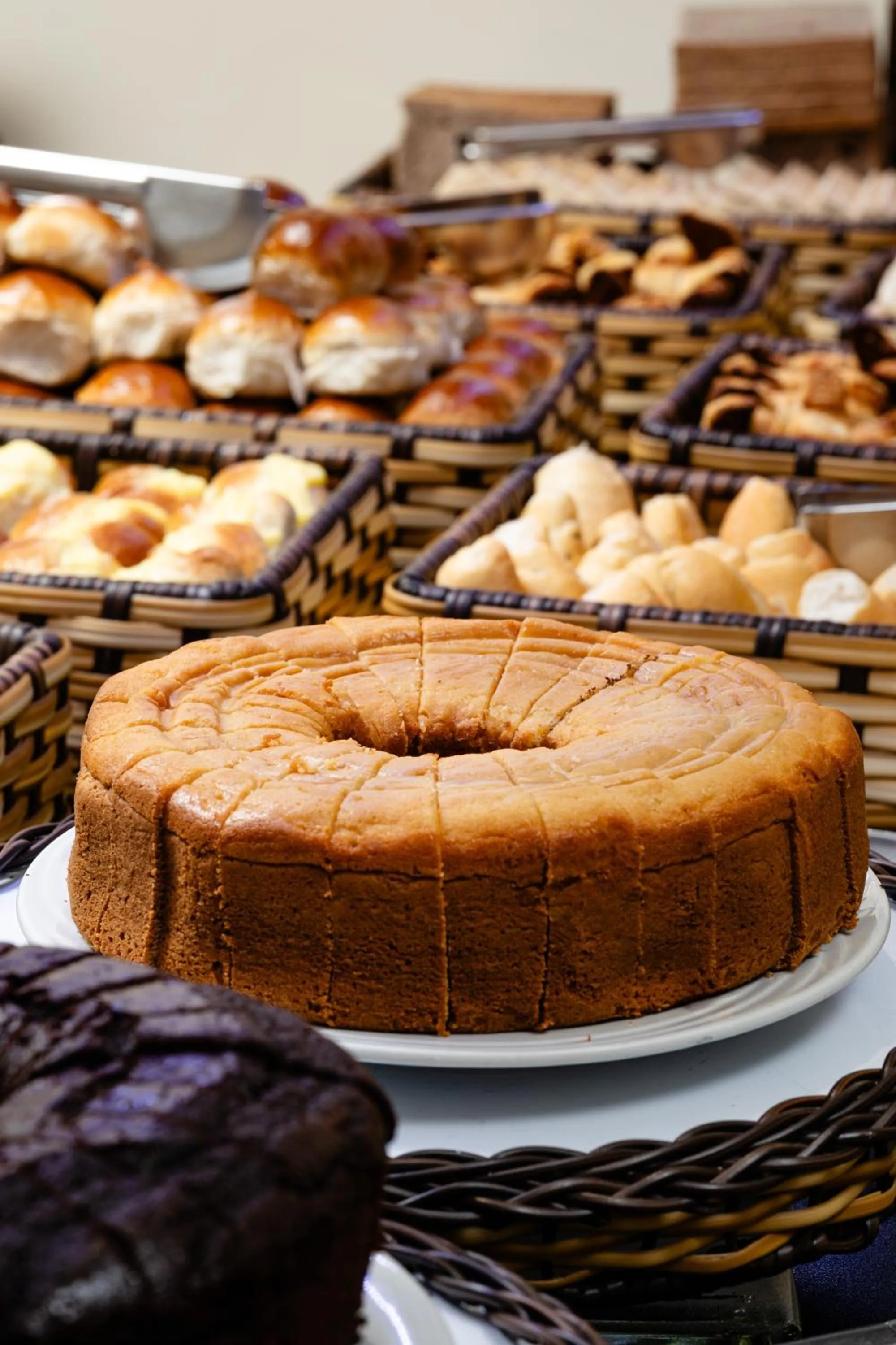 Buffet breakfast in Savoy Othon Lite