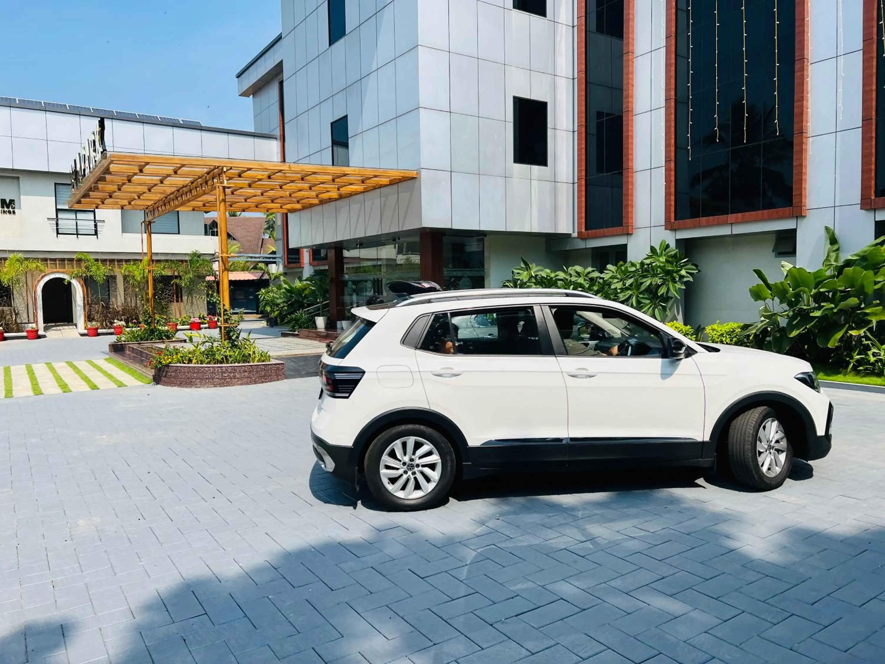 Parking in Hotel Seapark