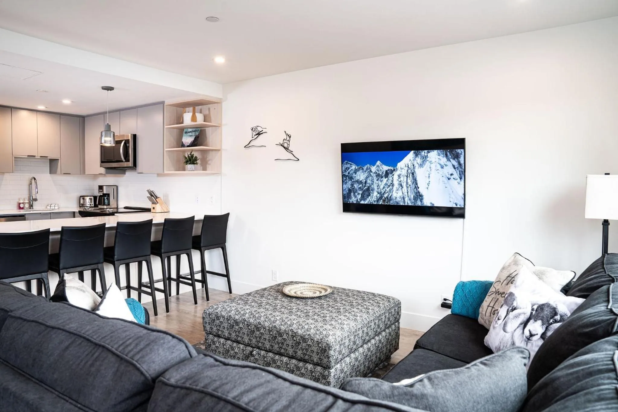 Switchback Suite by Revelstoke Vacations