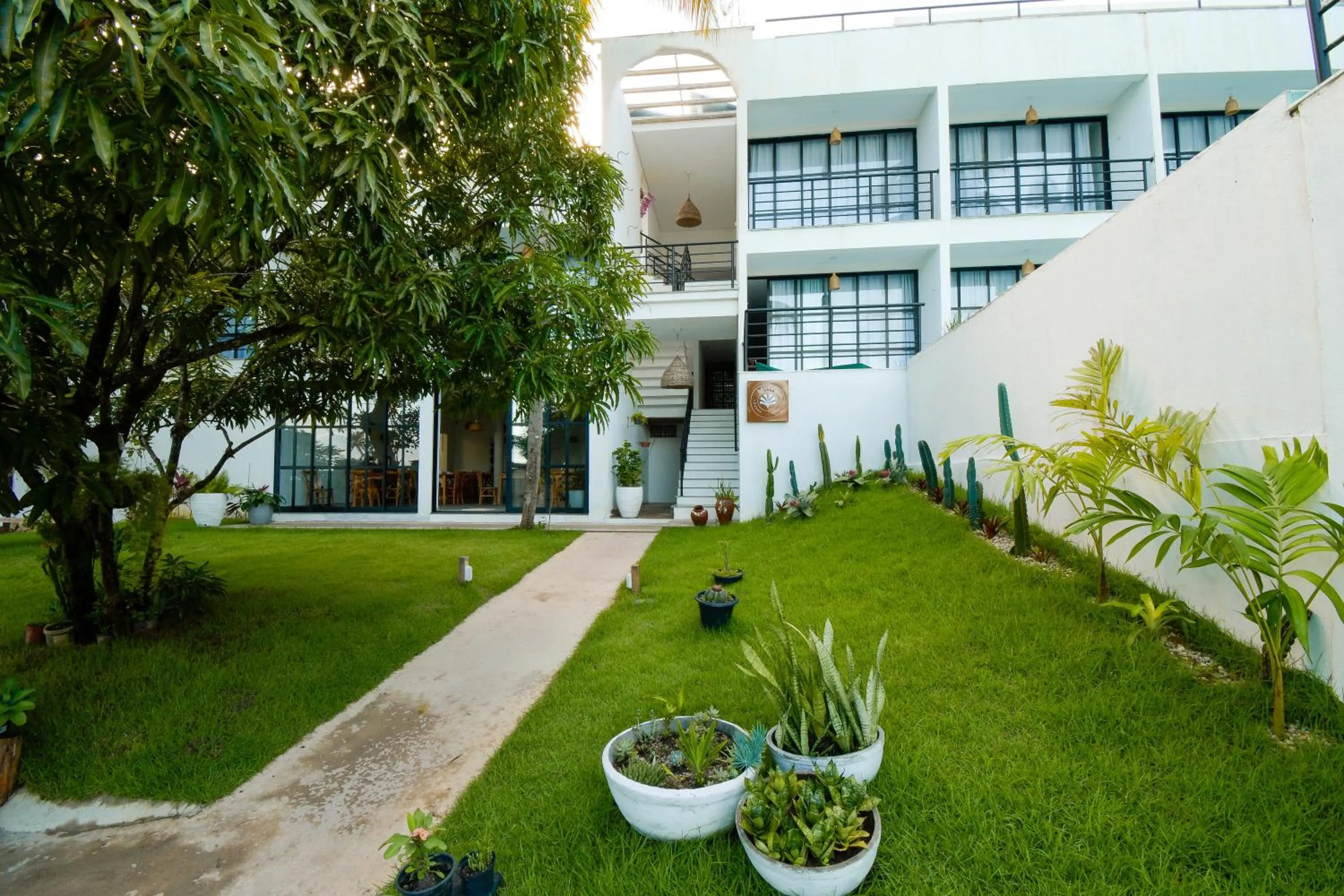 Property building in Milie Lounge Pousada