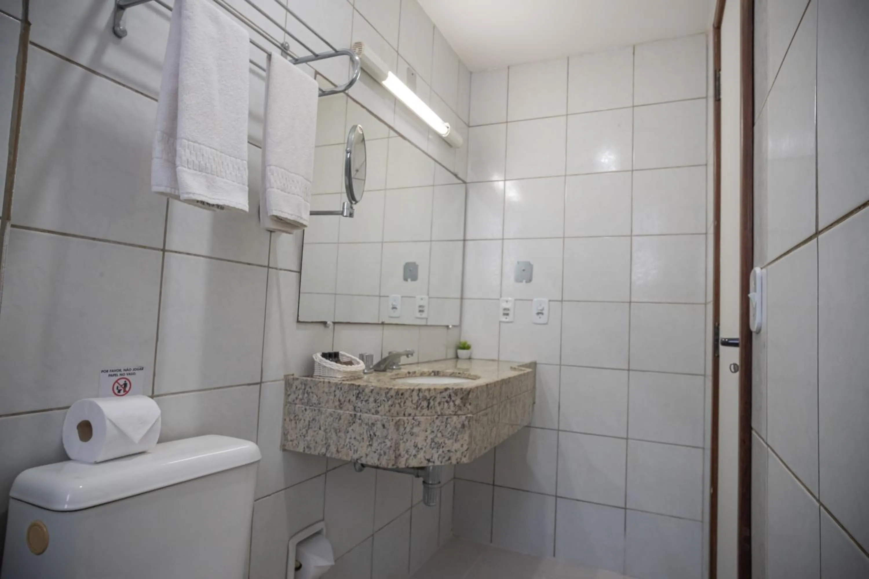 Bedroom in Abbeville Hotel Torre I - Torre II