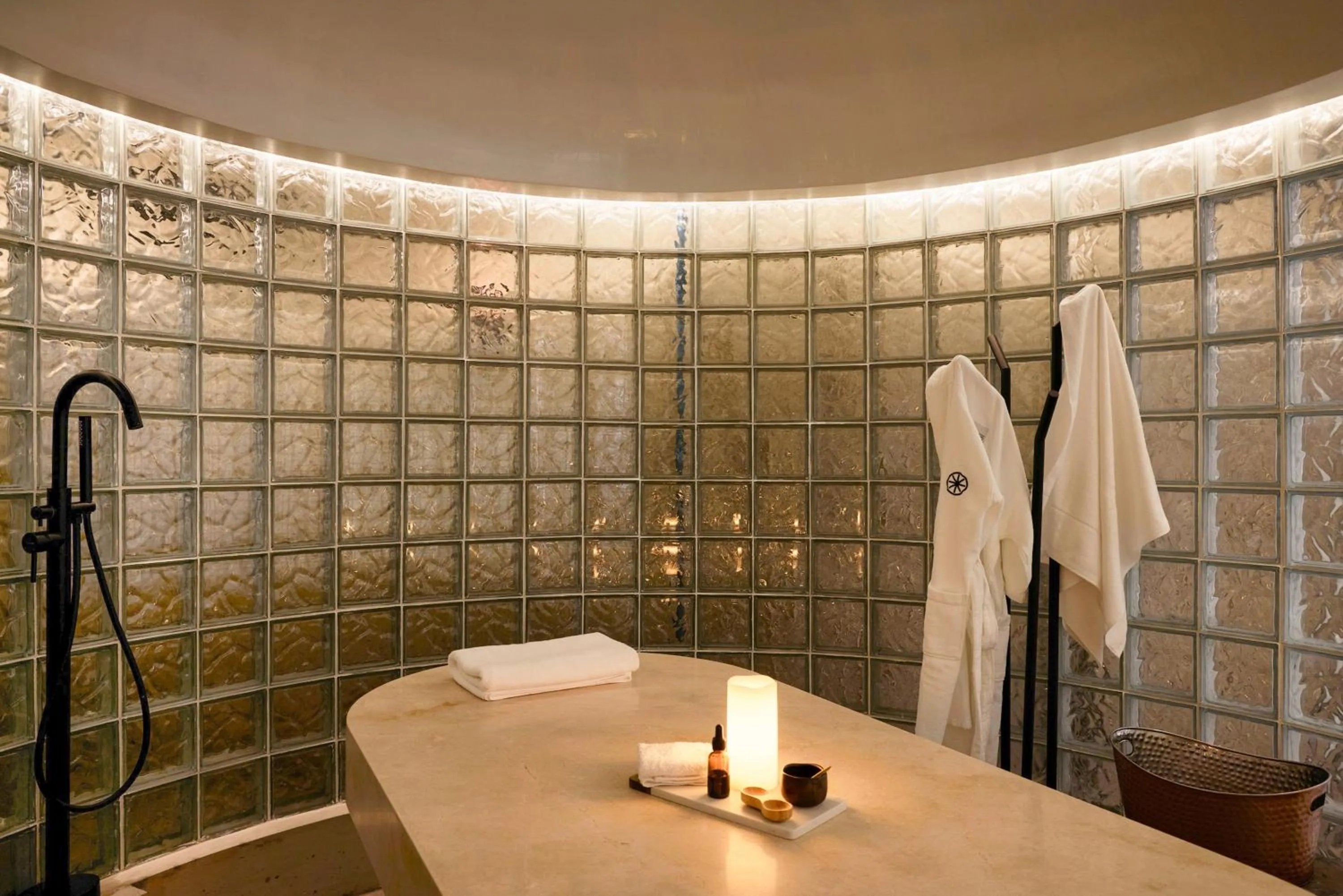 Spa and wellness centre/facilities in Wellcomm Spa & Hotel