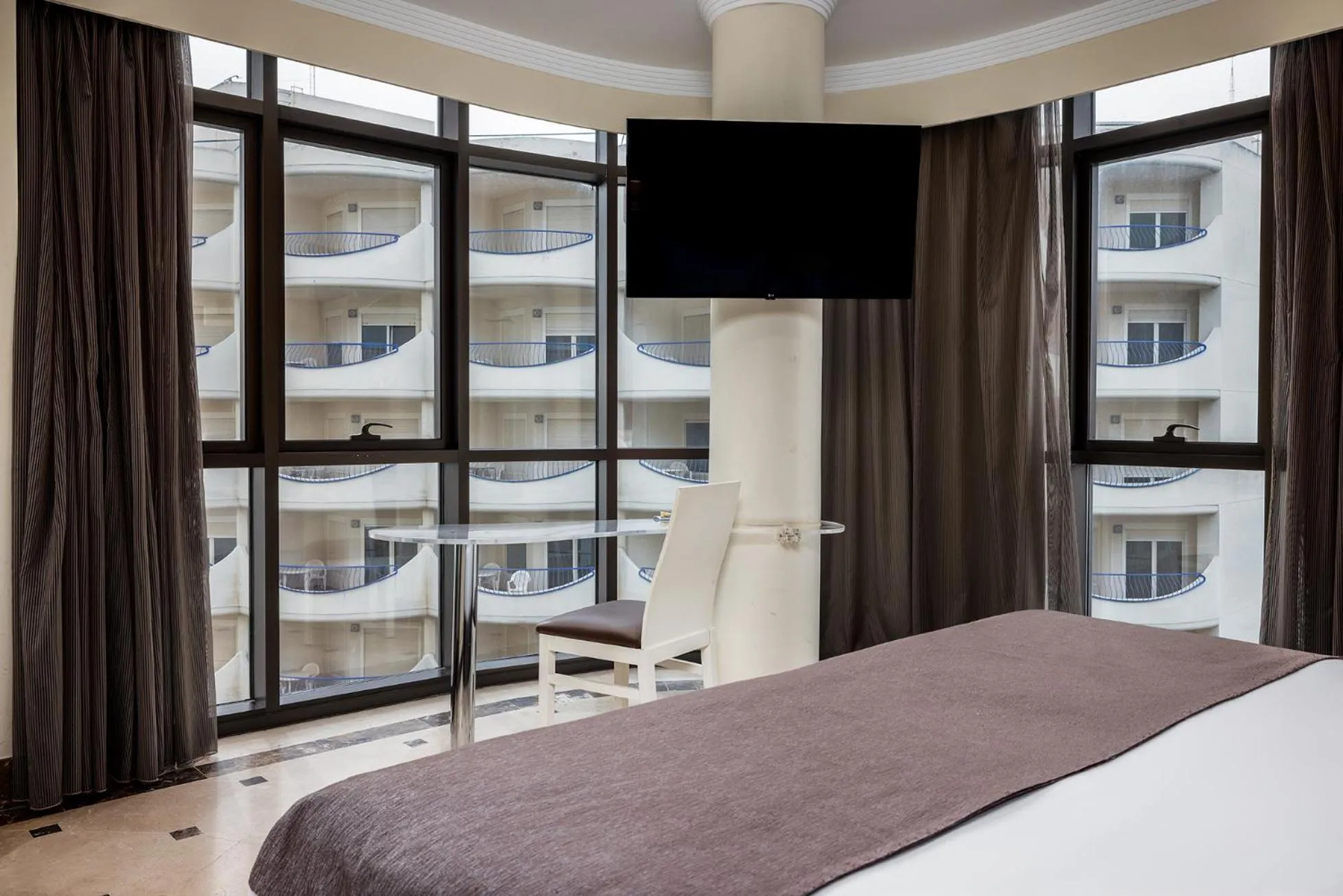 Bed in Hotel Spa Cádiz Plaza