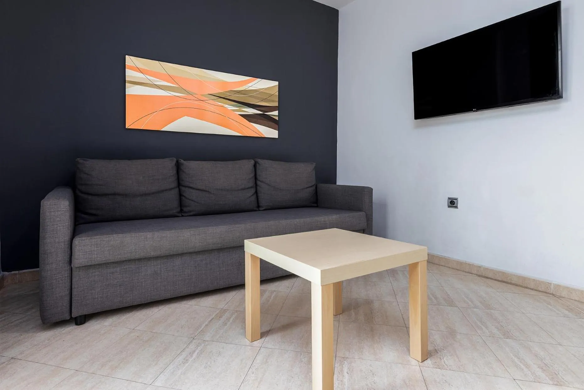 Property building in Hotel Spa Cádiz Plaza