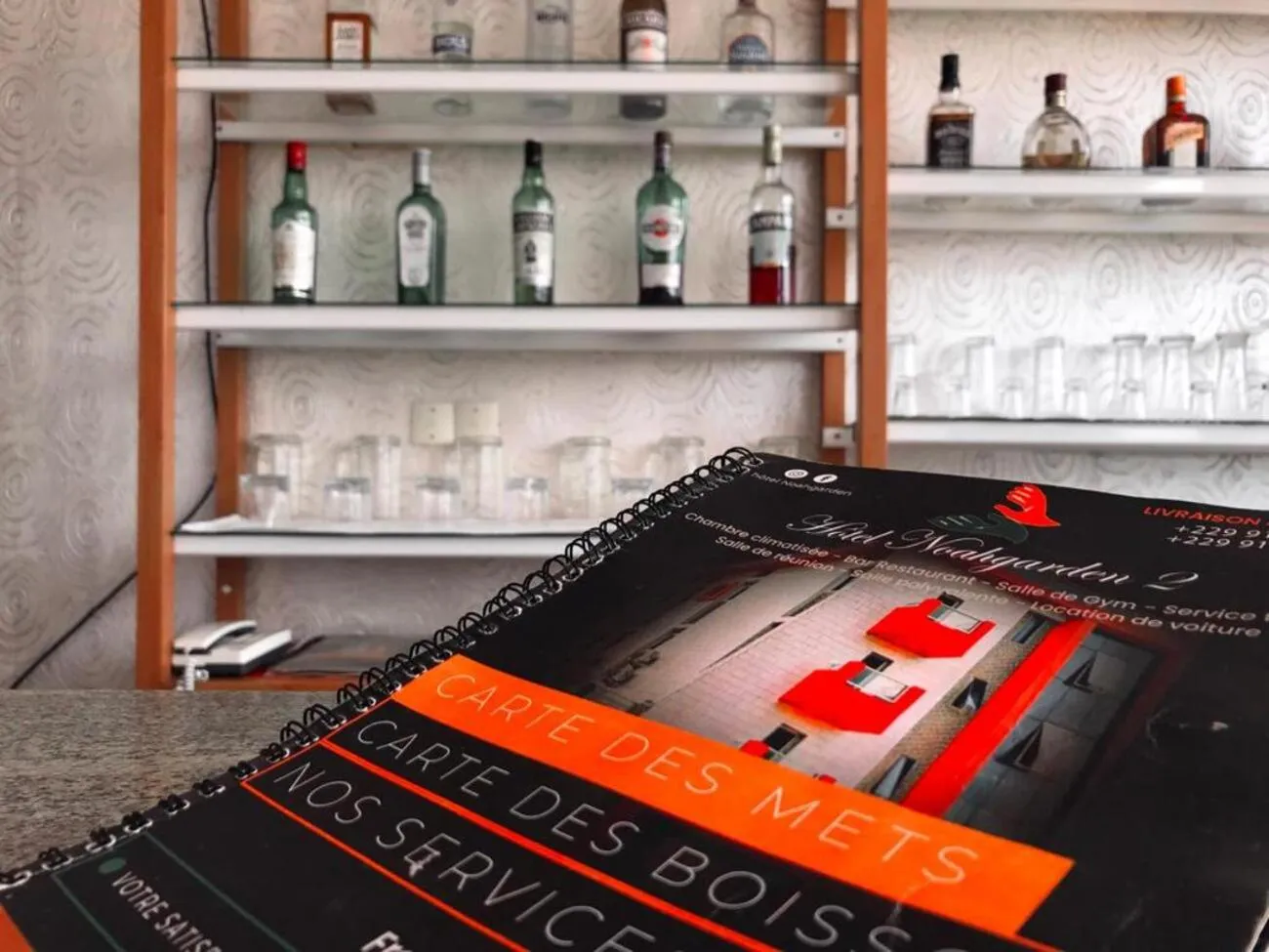 Restaurant/places to eat, Bed in HÔTEL NOAHGARDEN 2