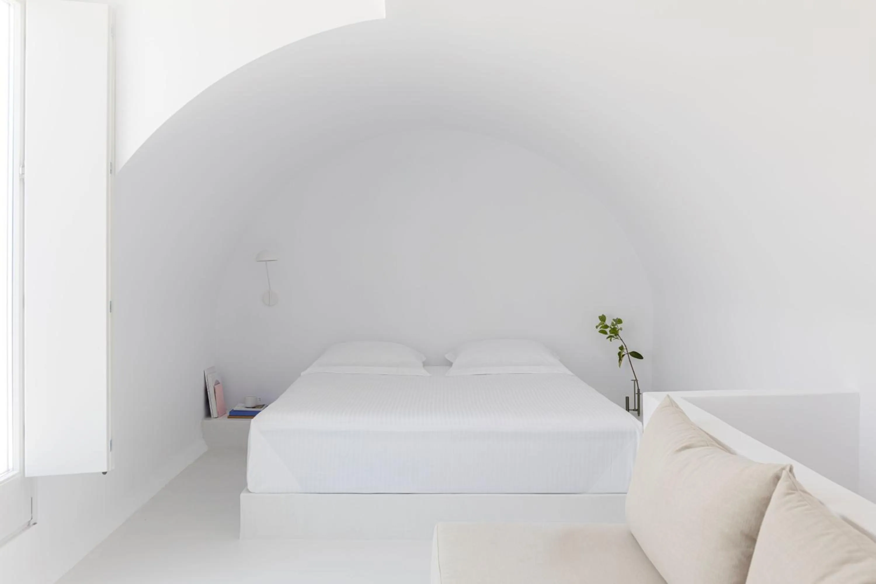 Bedroom, Bed in Neo Suites