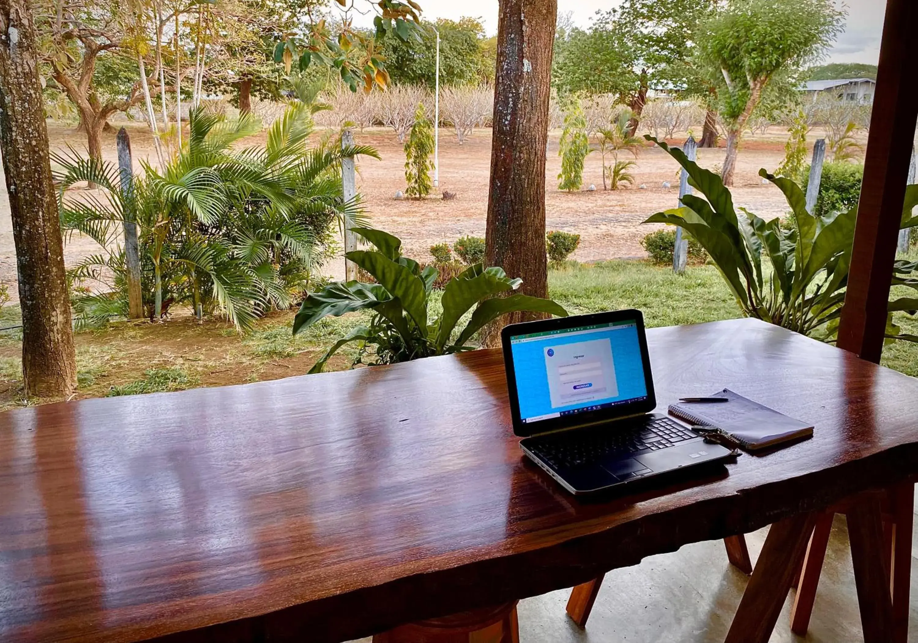 Double Room in Hotel Del Aserradero Double Room in Hotel Del Aserradero