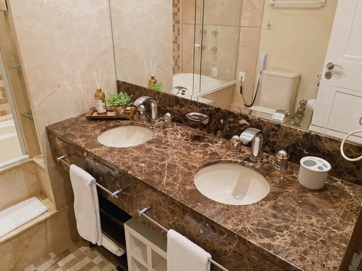 Luxuoso Studio 2007 Laje de Pedra Gramado Canela