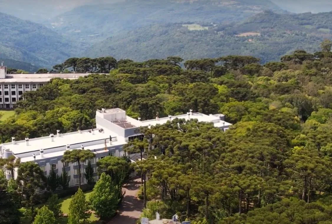 Bird's eye view in Luxuoso Studio 2007 Laje de Pedra Gramado Canela