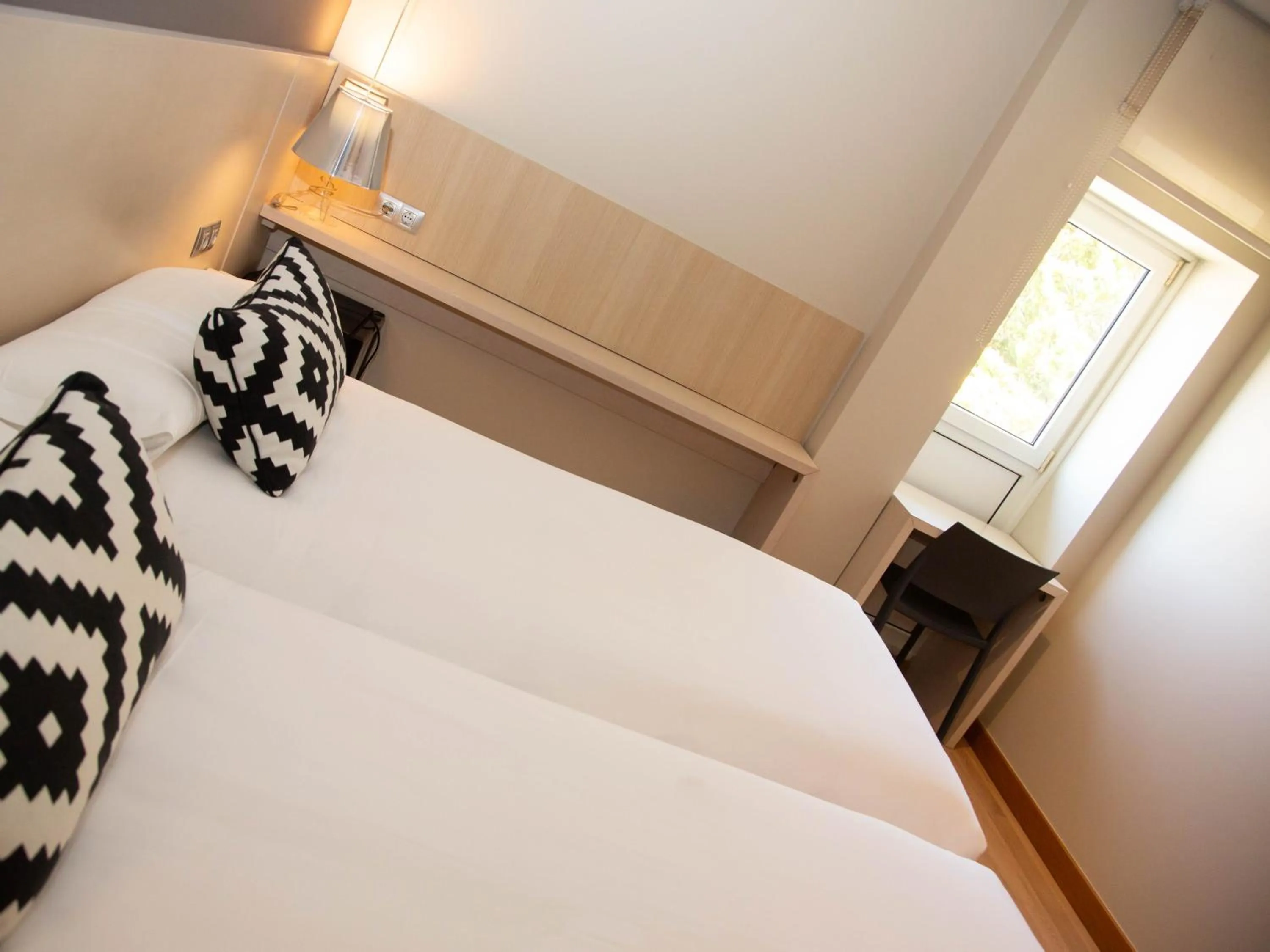 Bedroom, Bed in Hotel Restaurante Cadosa