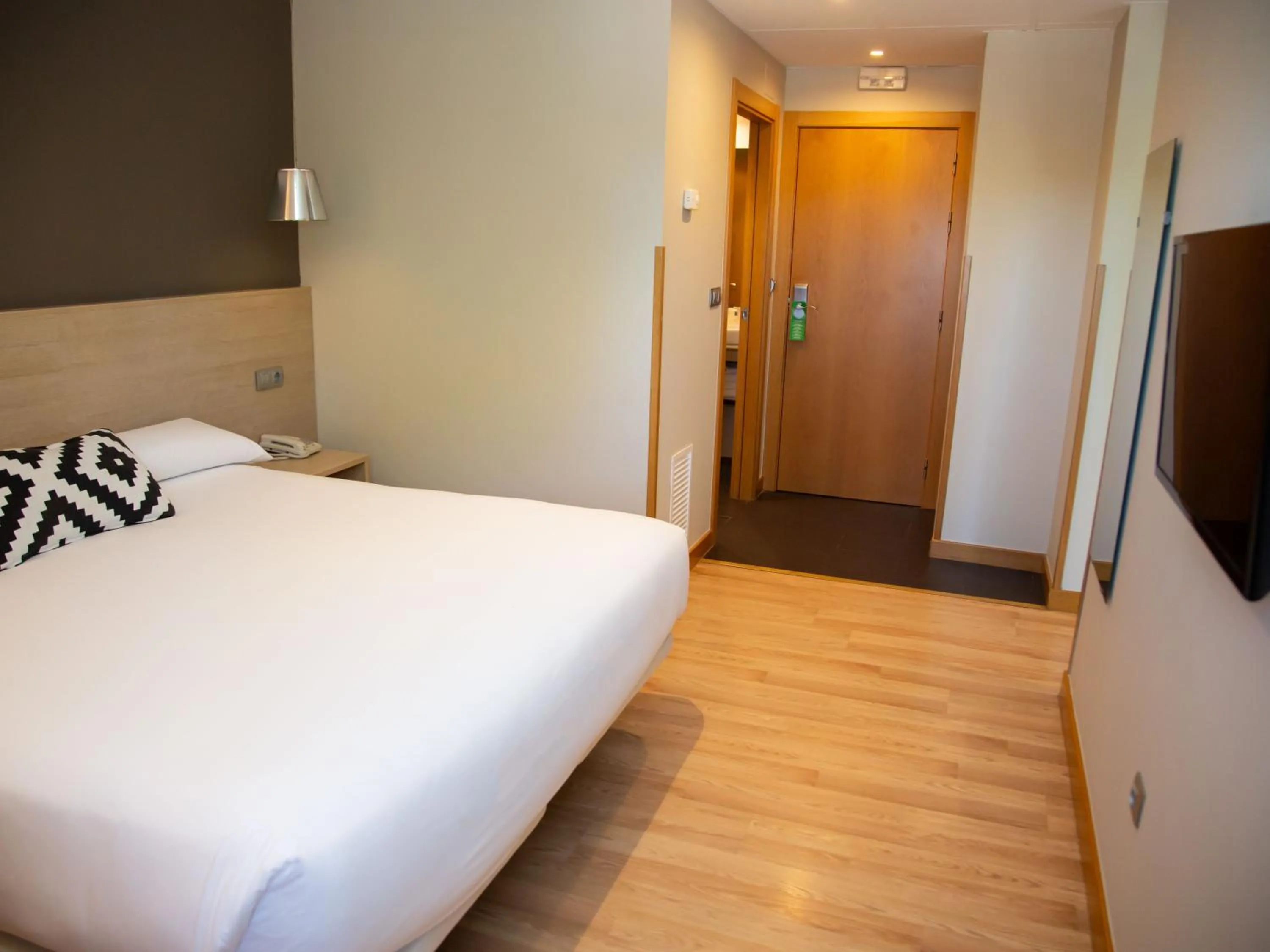 Bedroom, Bed in Hotel Restaurante Cadosa