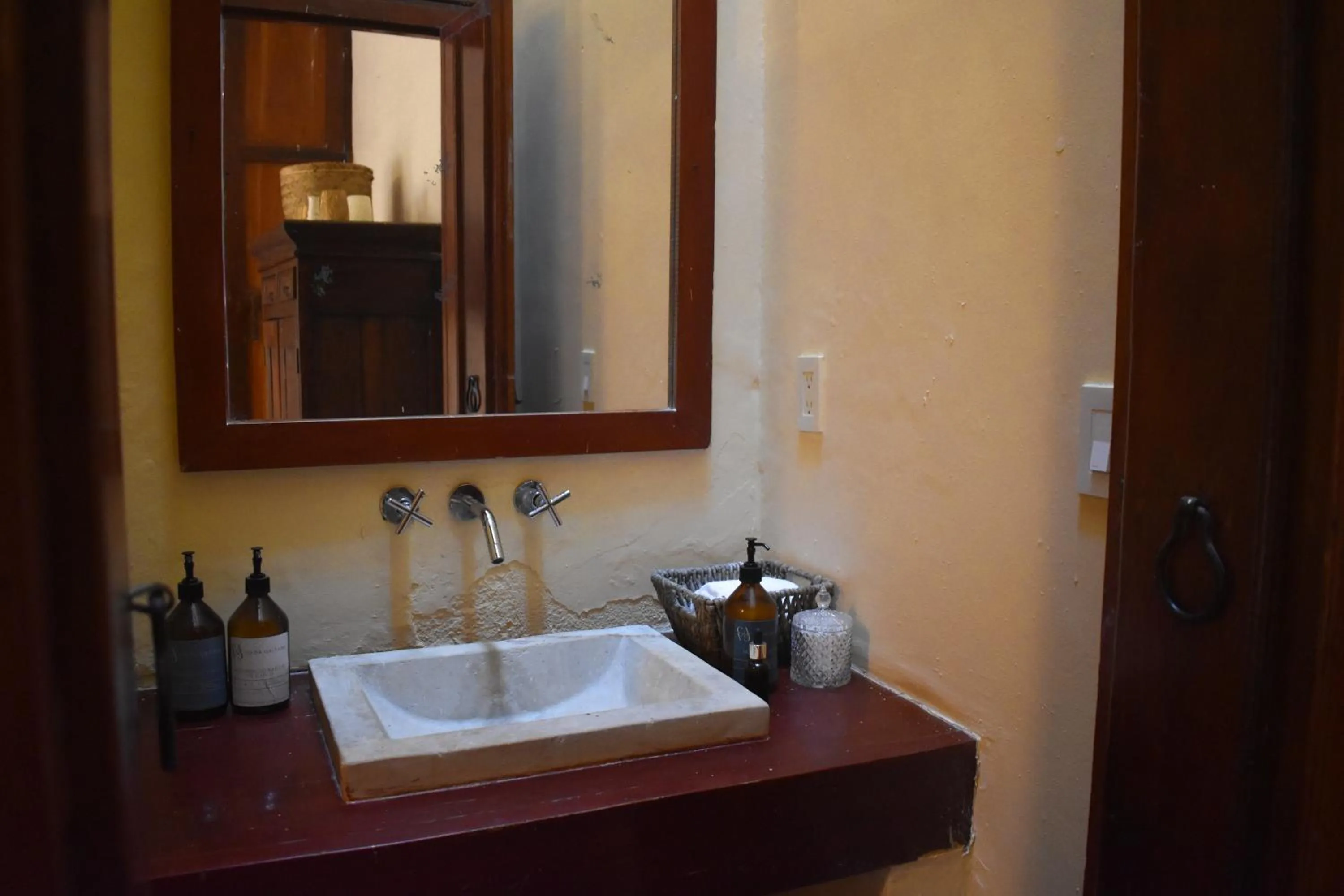 Bathroom in Casa Gaitana - Alma Hotels