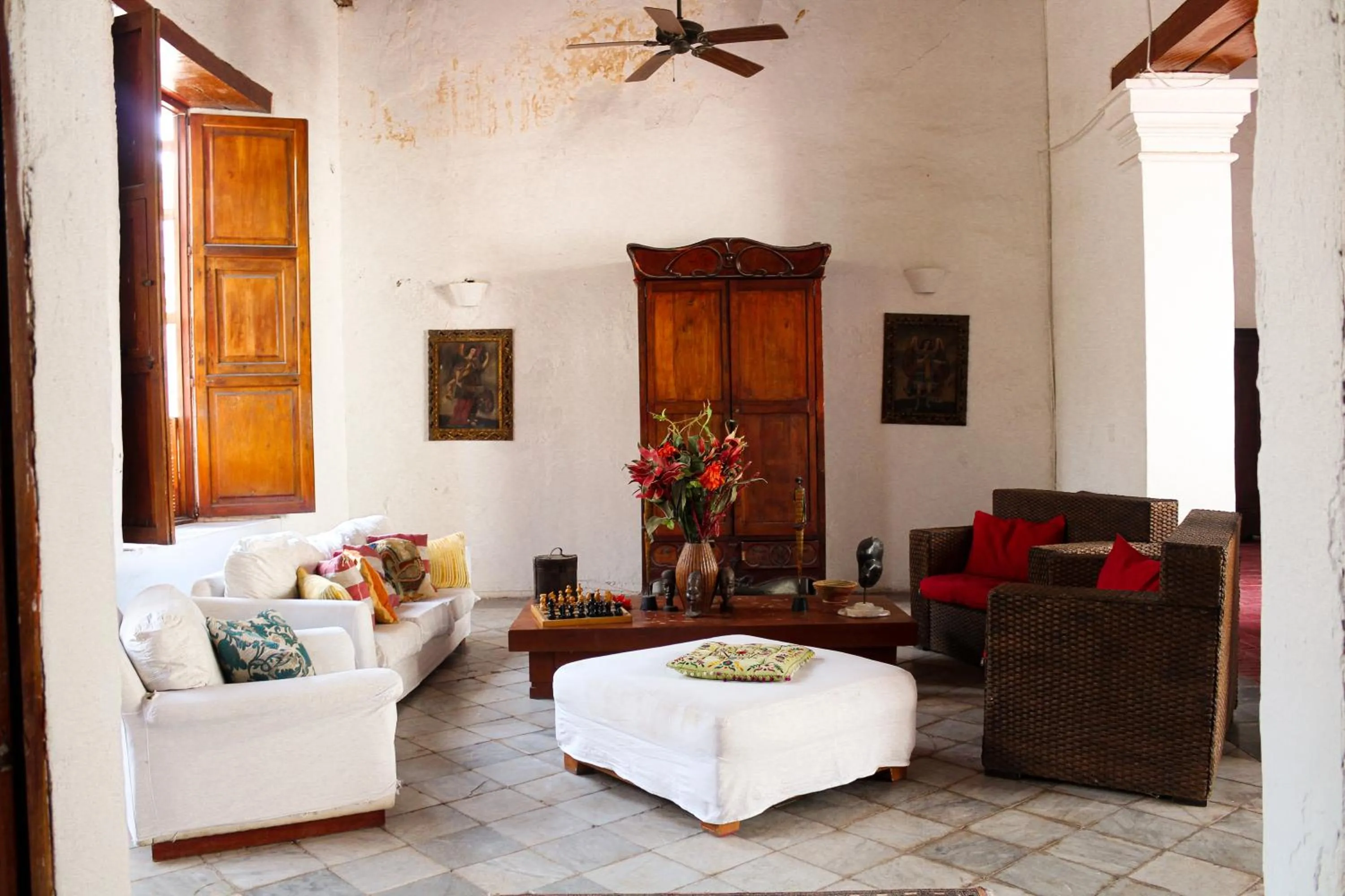 Living room in Casa Gaitana - Alma Hotels