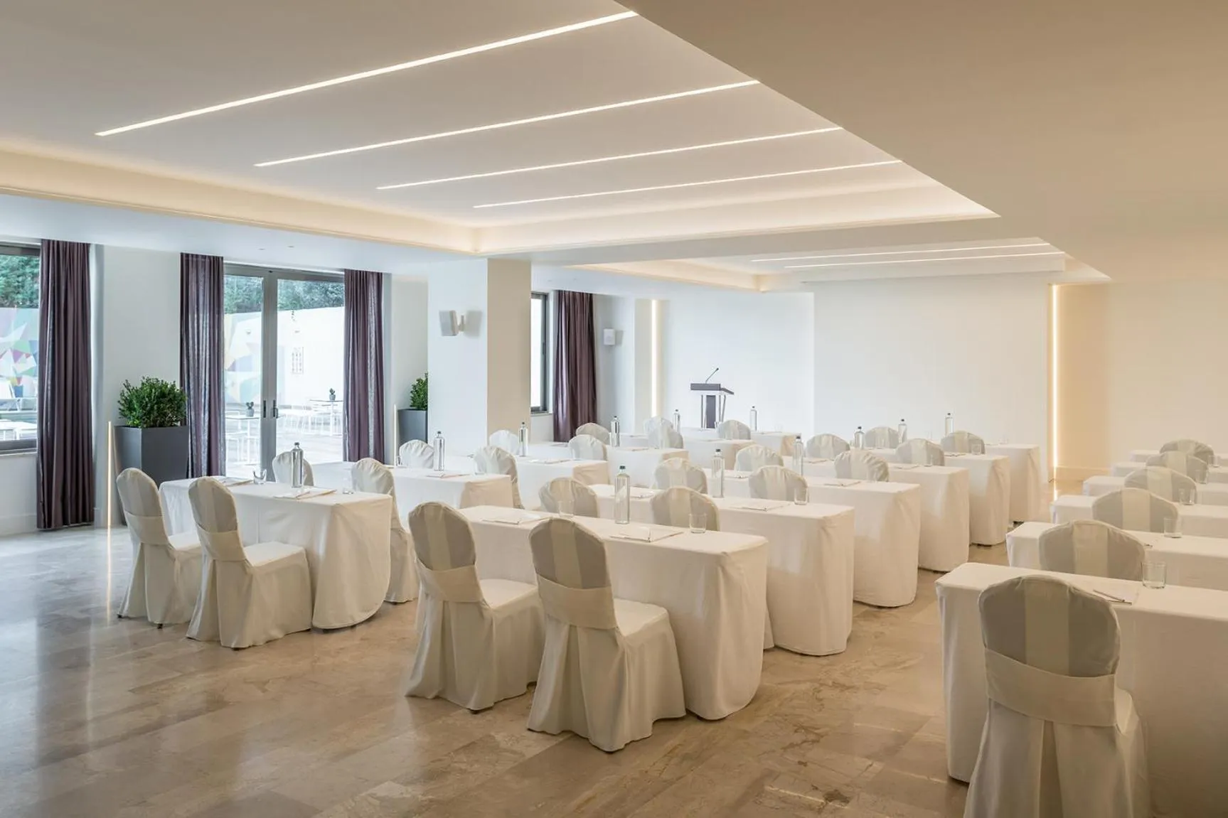 Meeting/conference room in Amarilia Hotel