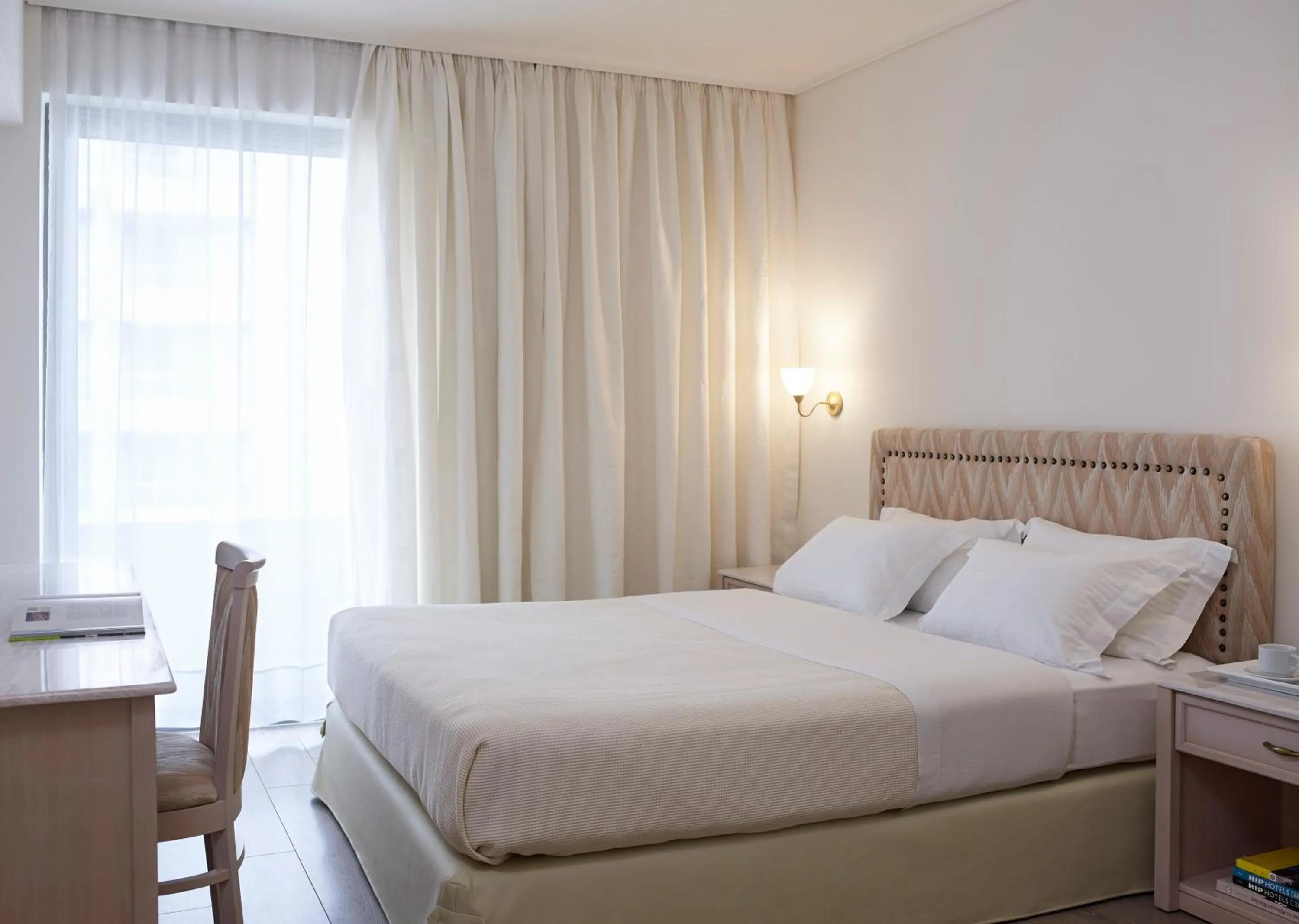 Bedroom, Bed in Amarilia Hotel