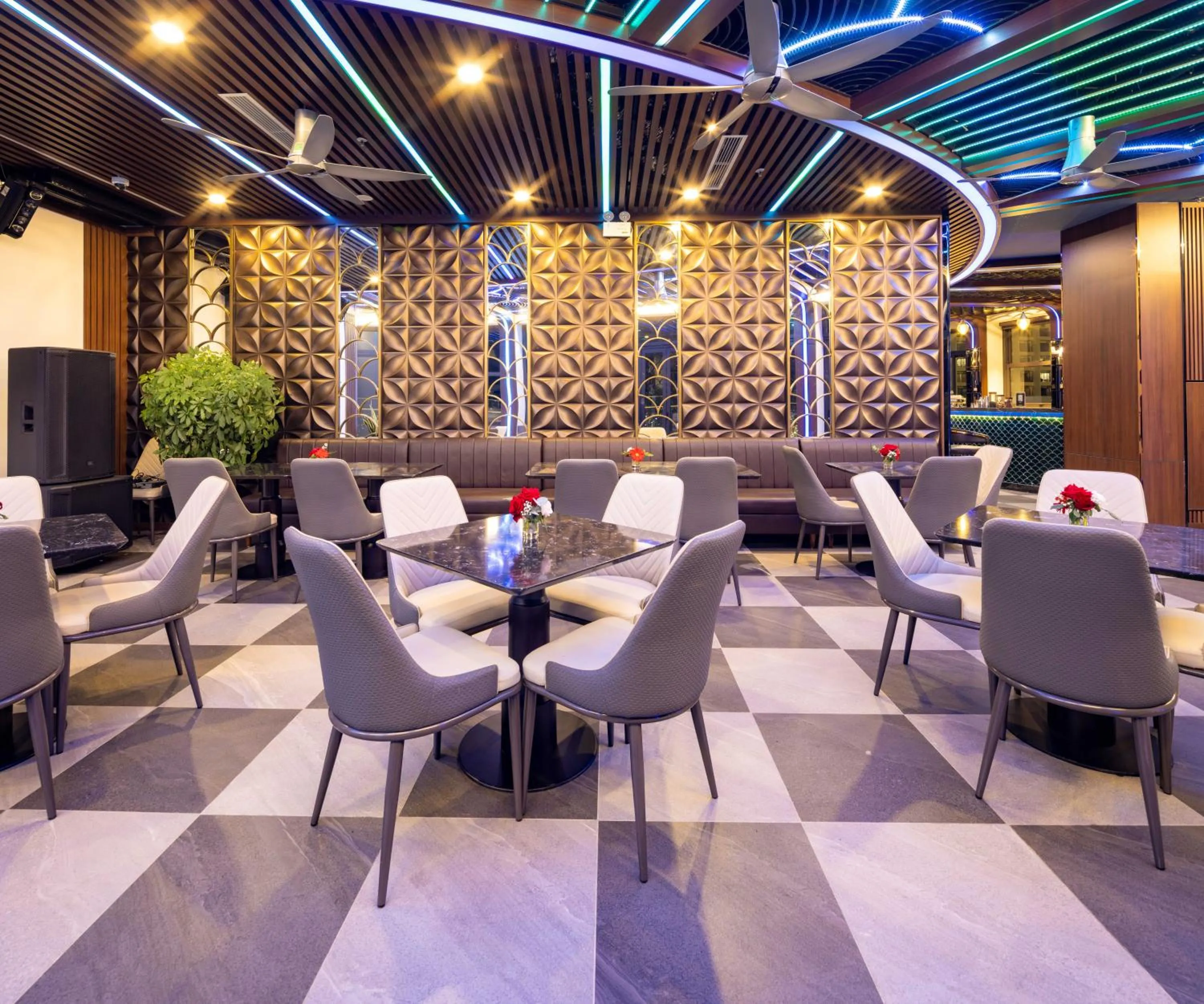 Restaurant/places to eat in Annova Nha Trang Hotel