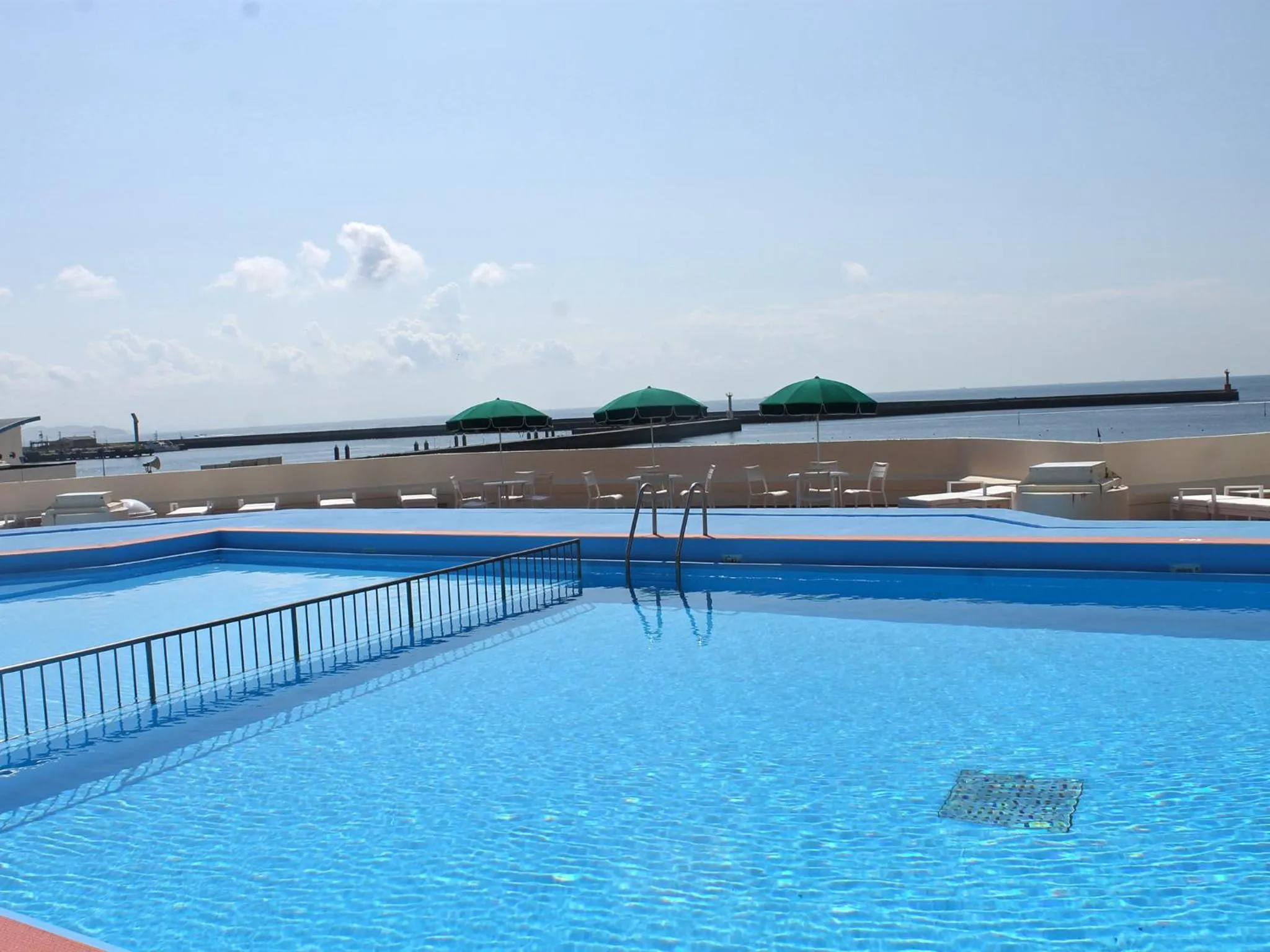 Swimming pool in Irago Resort & Convention Hotel