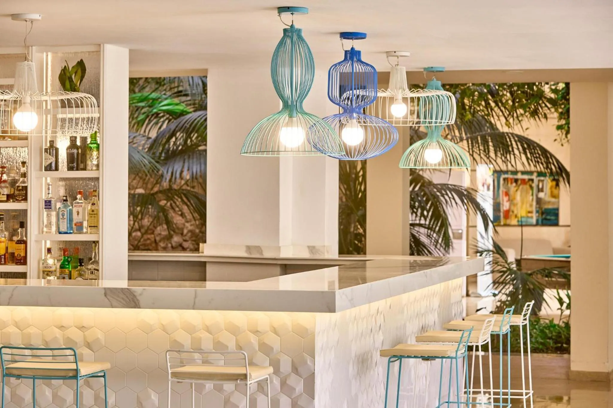 Lounge or bar in Zafiro Palmanova