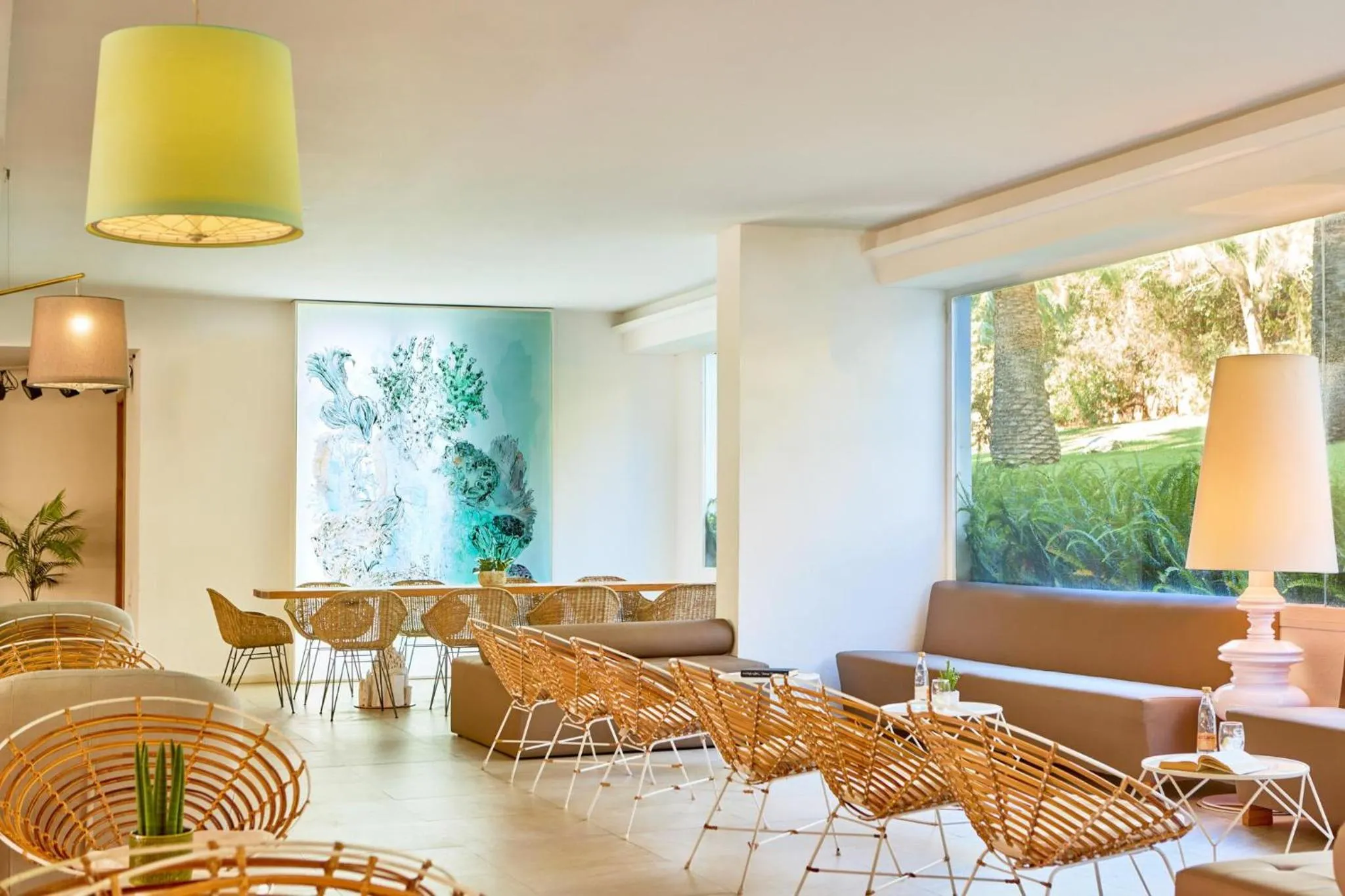 Lounge or bar in Zafiro Palmanova