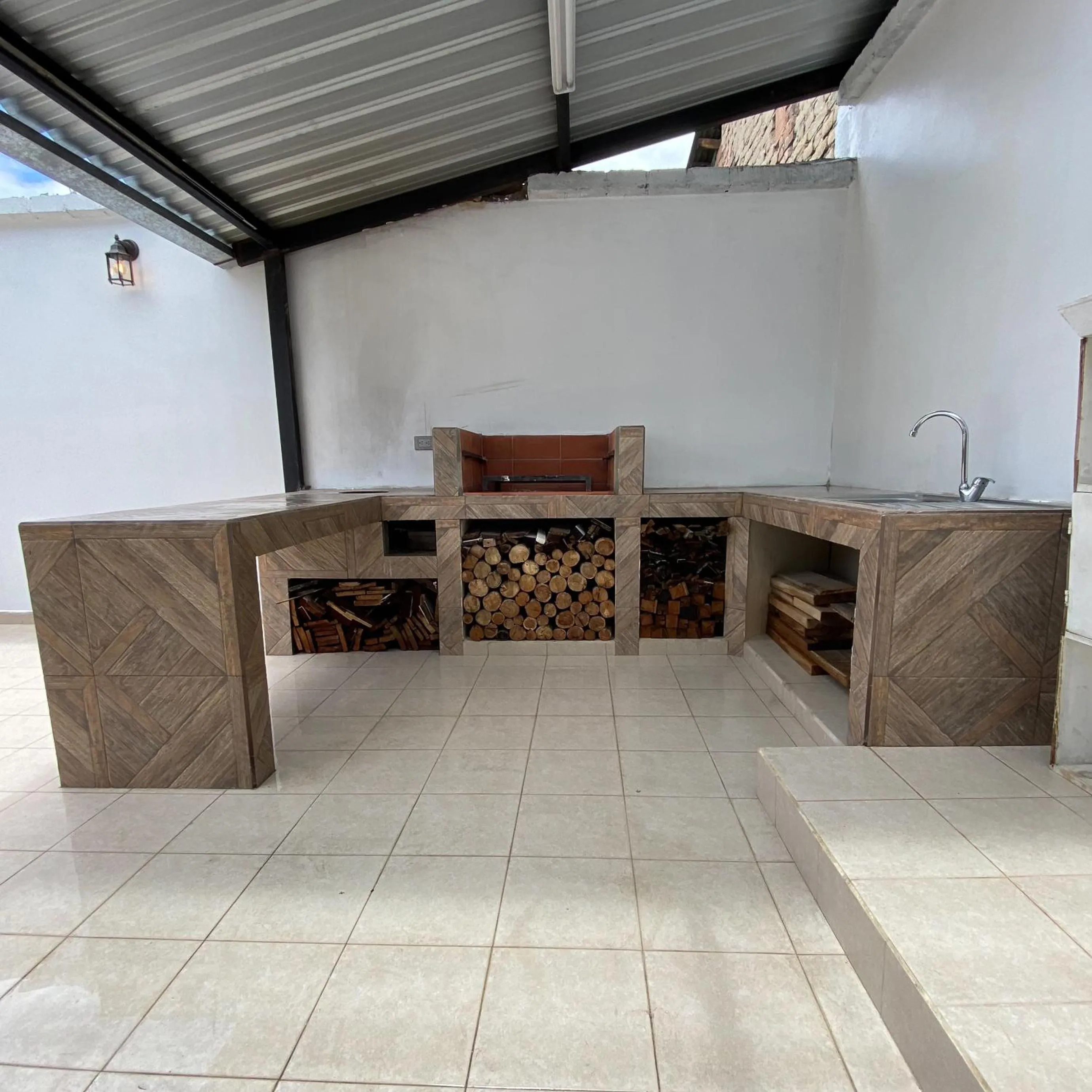 Balcony/Terrace in Casa Balthazar Hostel