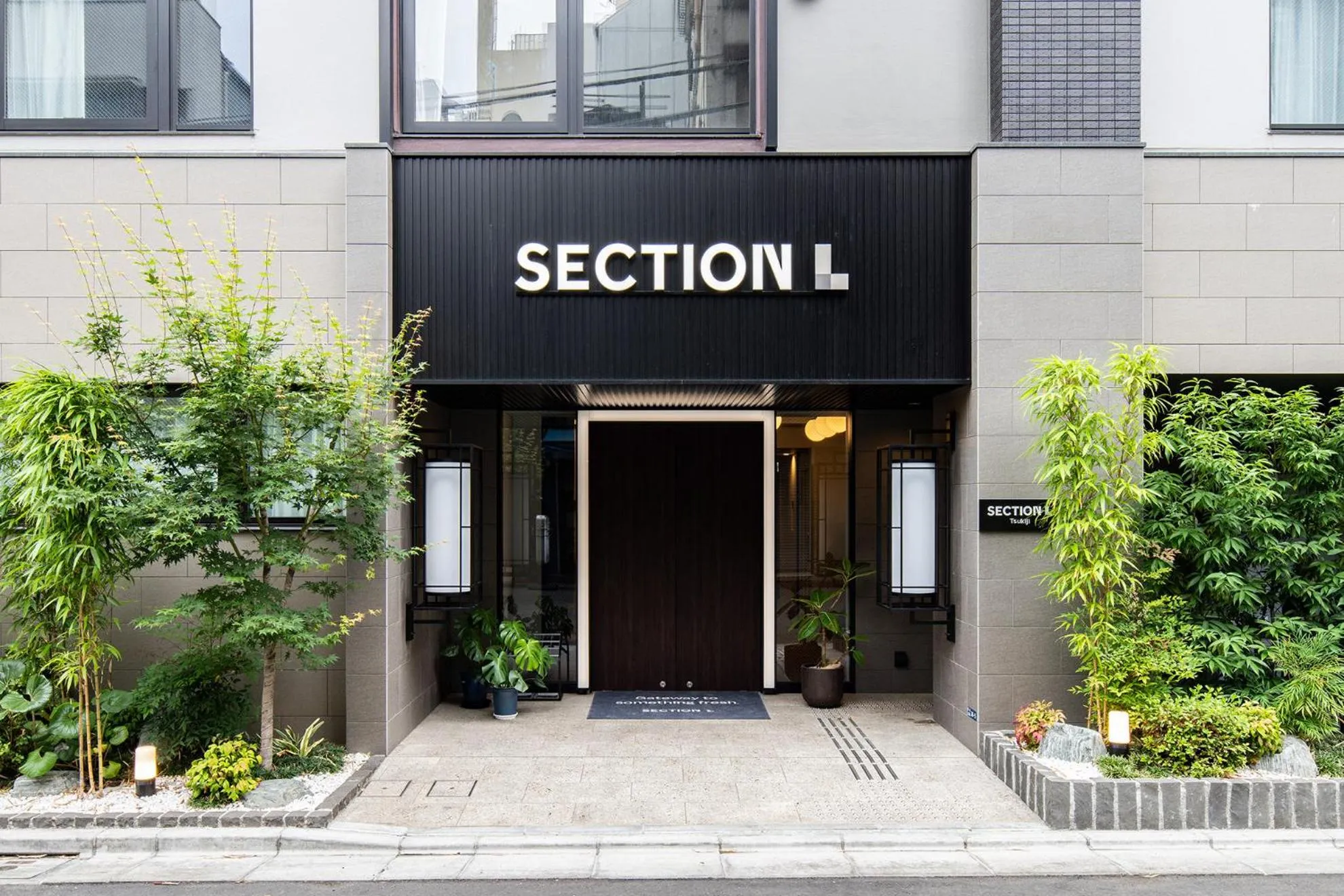 Facade/entrance in Section L Tsukiji