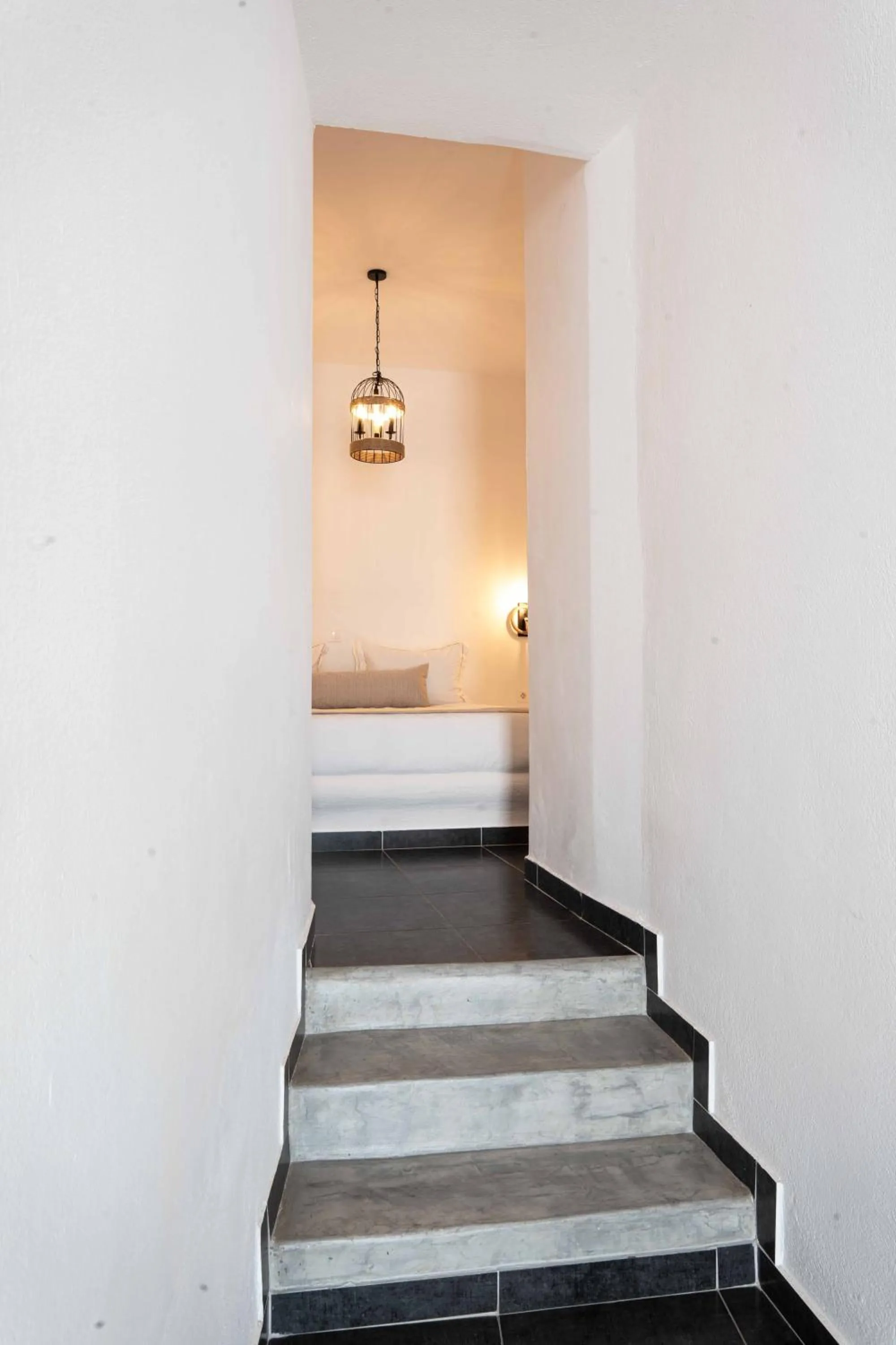 Property building in La Roka, Cliffside Memories