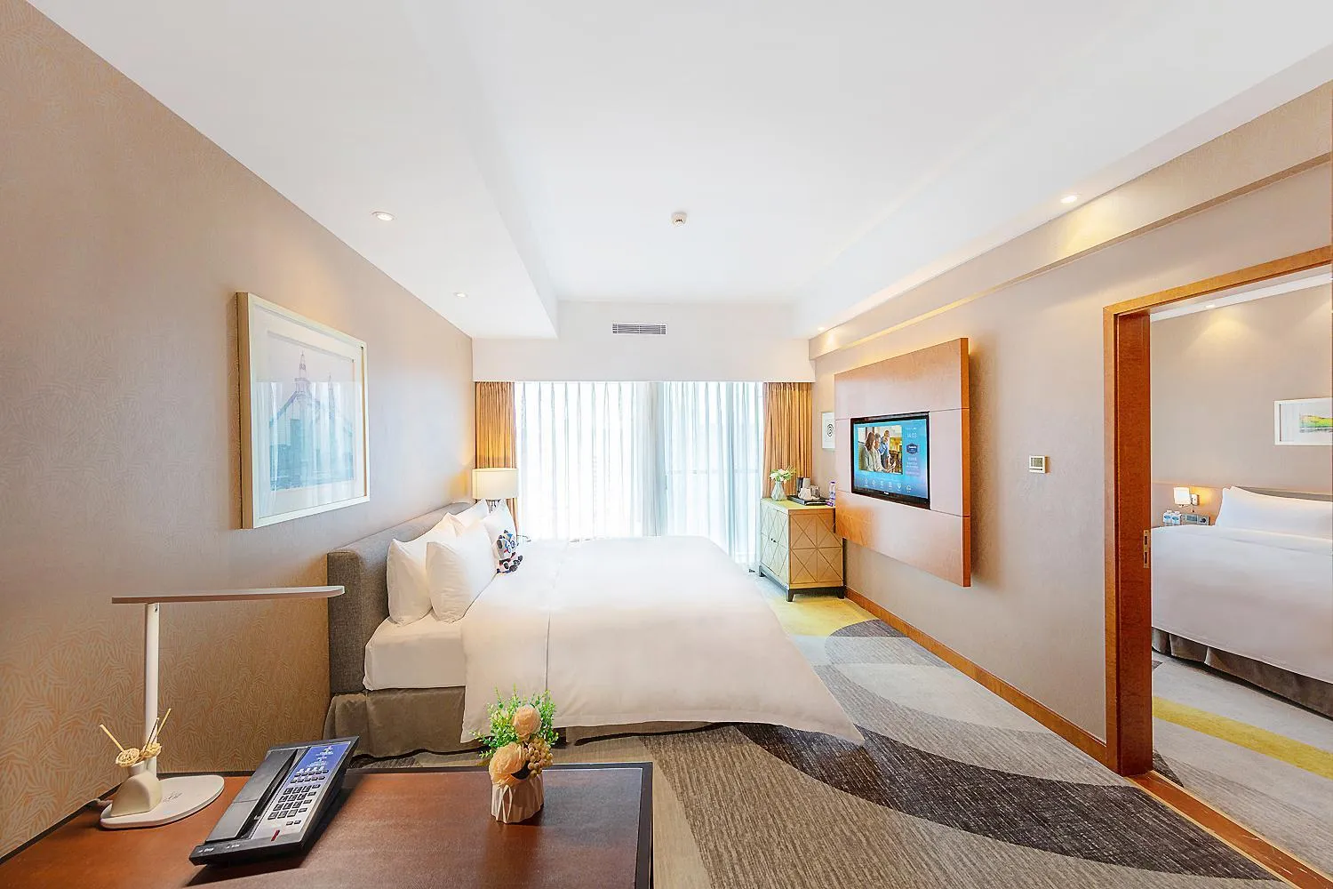 Bed in Hampton by Hilton Zhuhai Gongbei Port