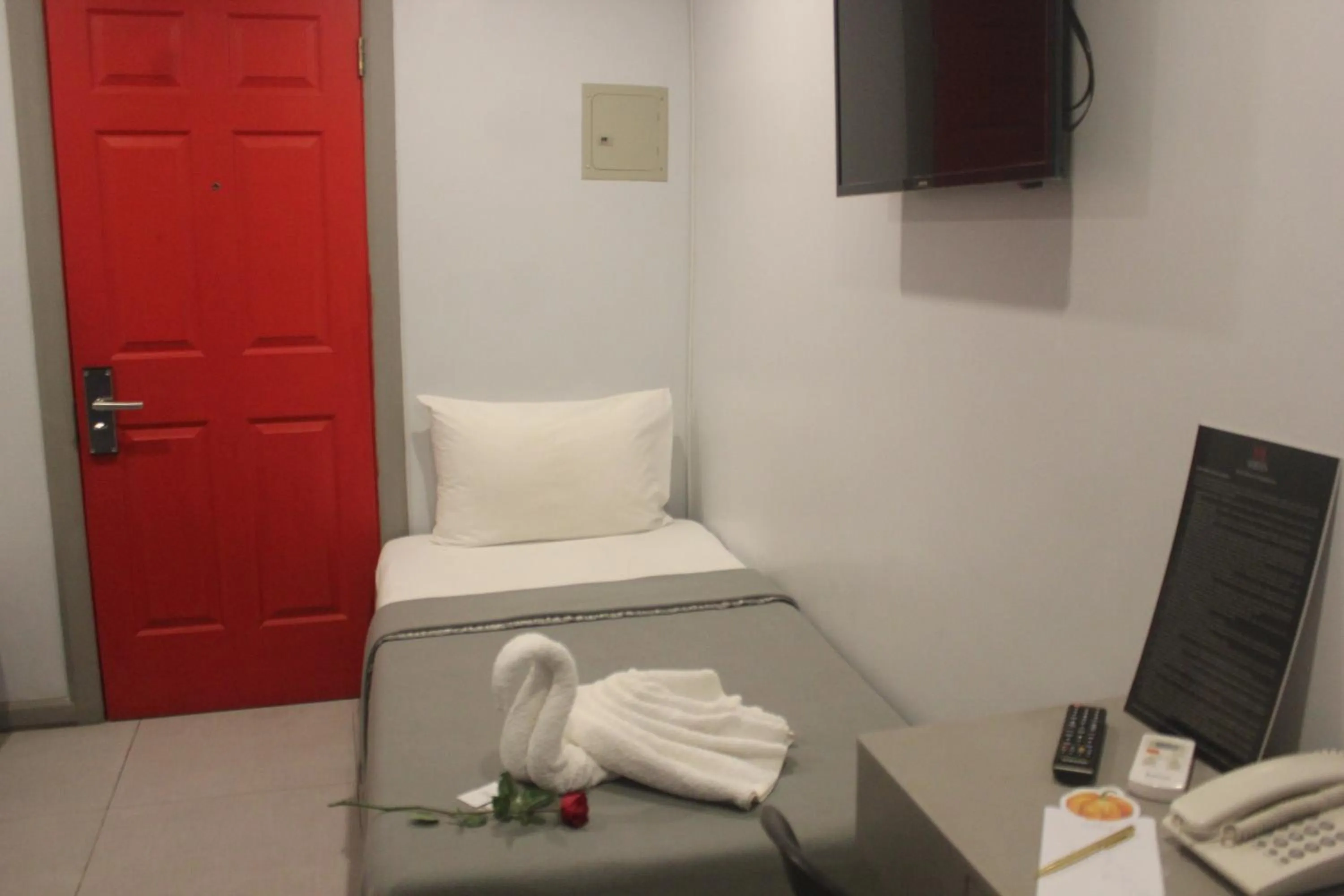 towels in ML SUITES CEBU