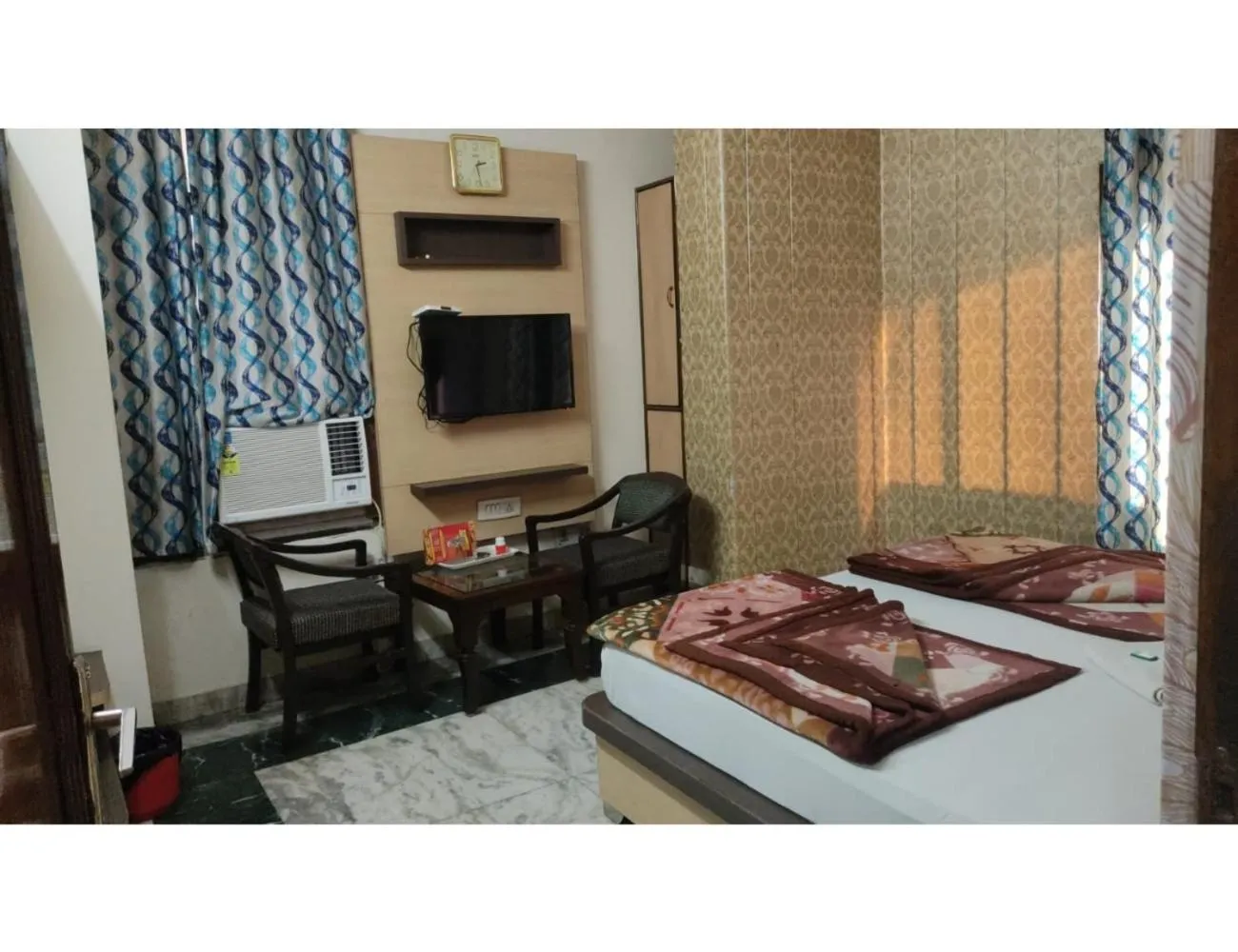 Bed in Hotel Atithi (Ludhiana)