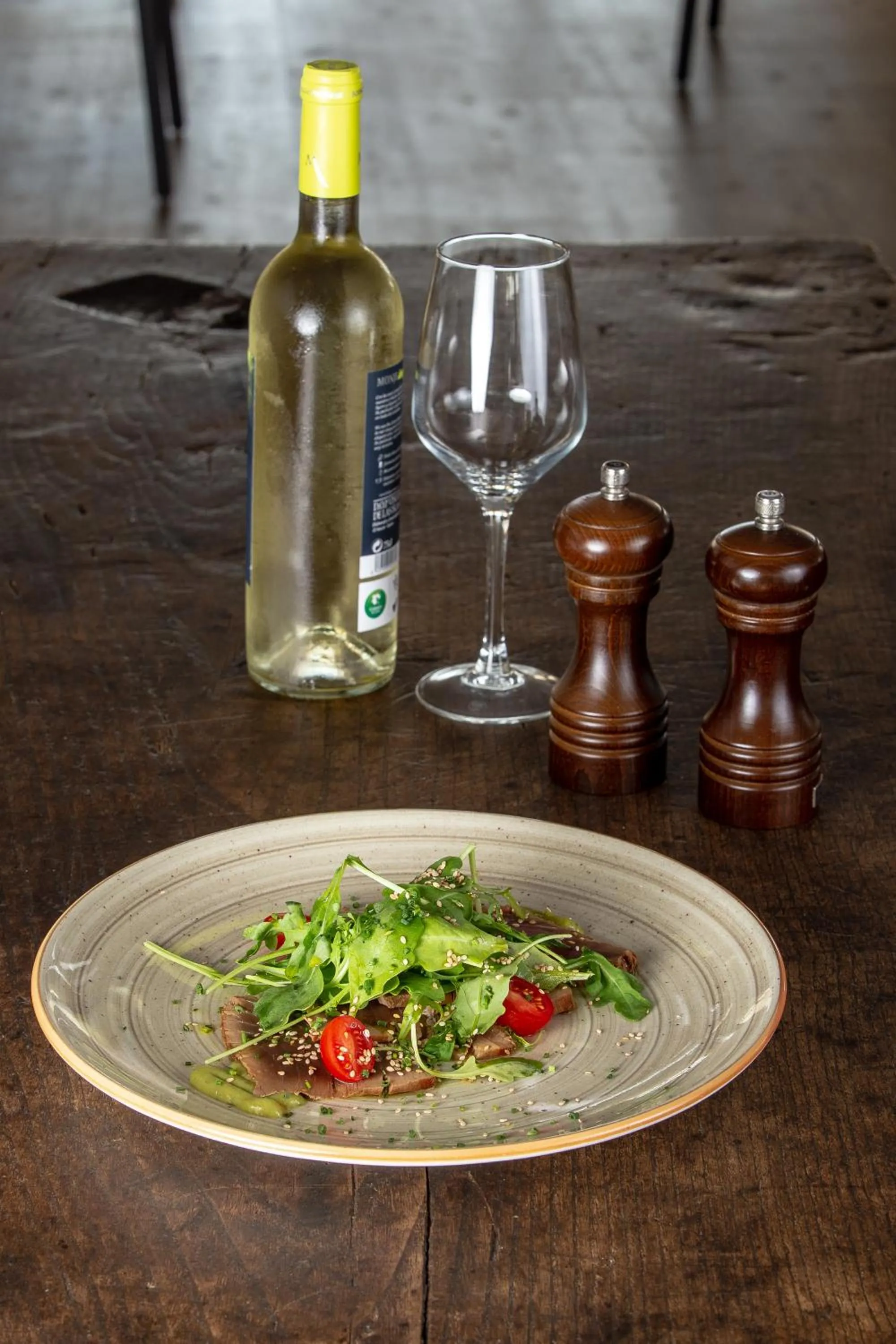 Restaurant/places to eat in Atlantic Holiday Hotel