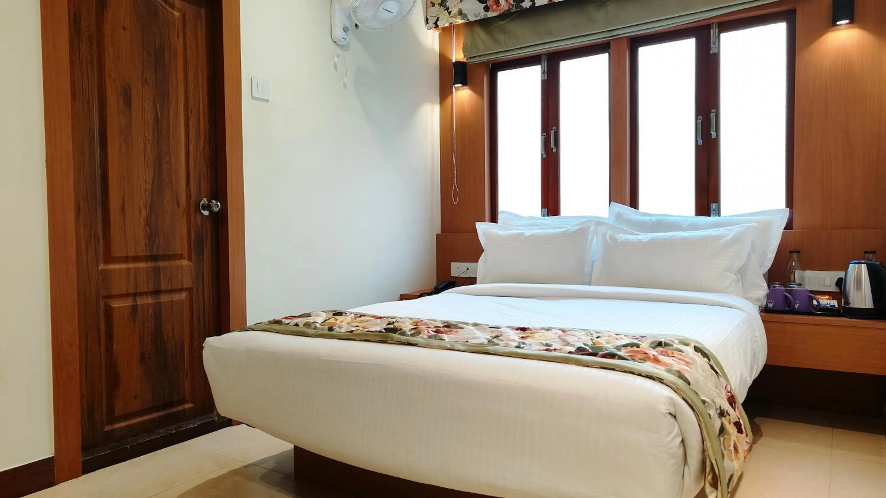 Bedroom, Bed in Mount Polaris Suites & Spa