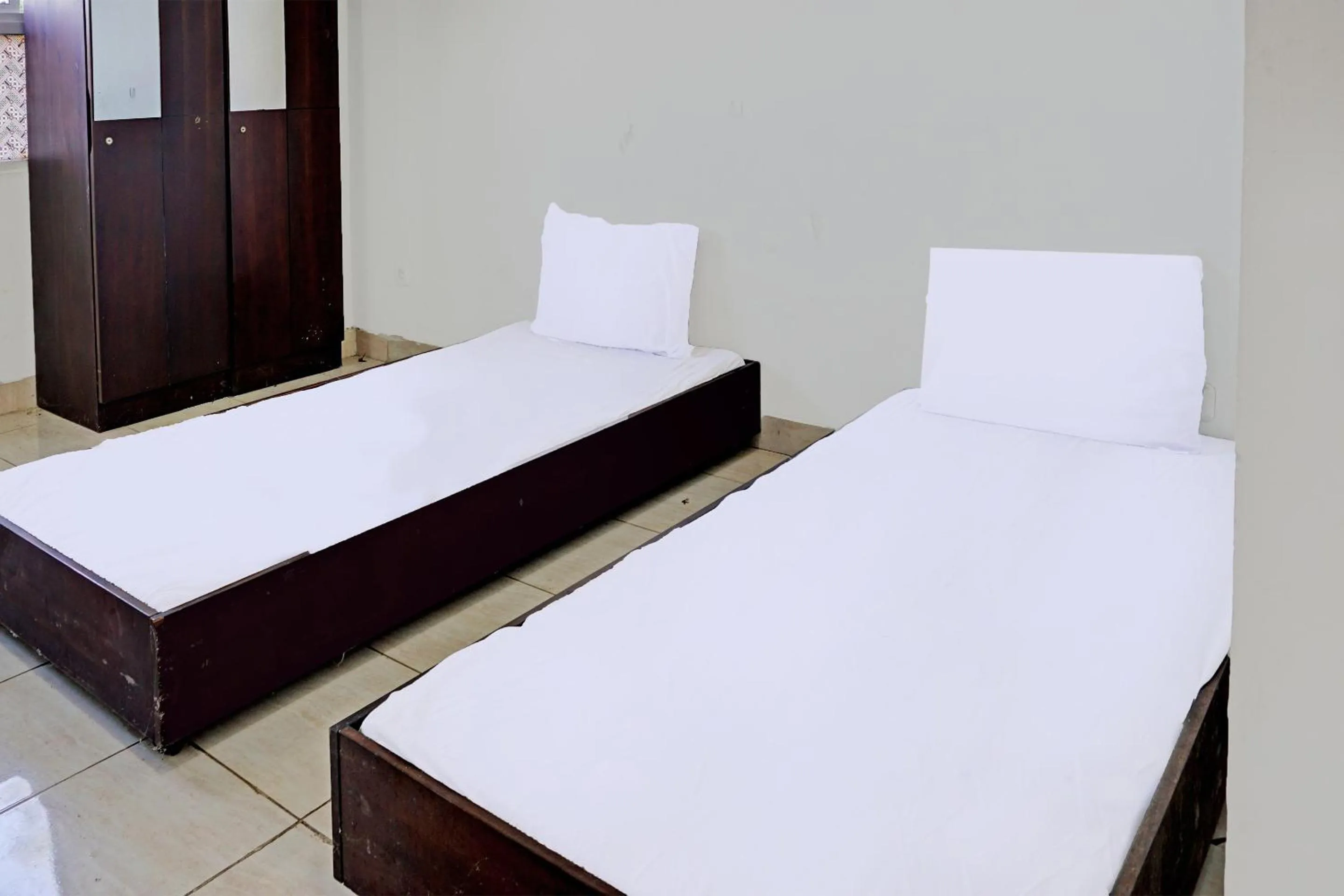 Bedroom, Bed in SPOT ON 92374 Penginapan Rusunawa
