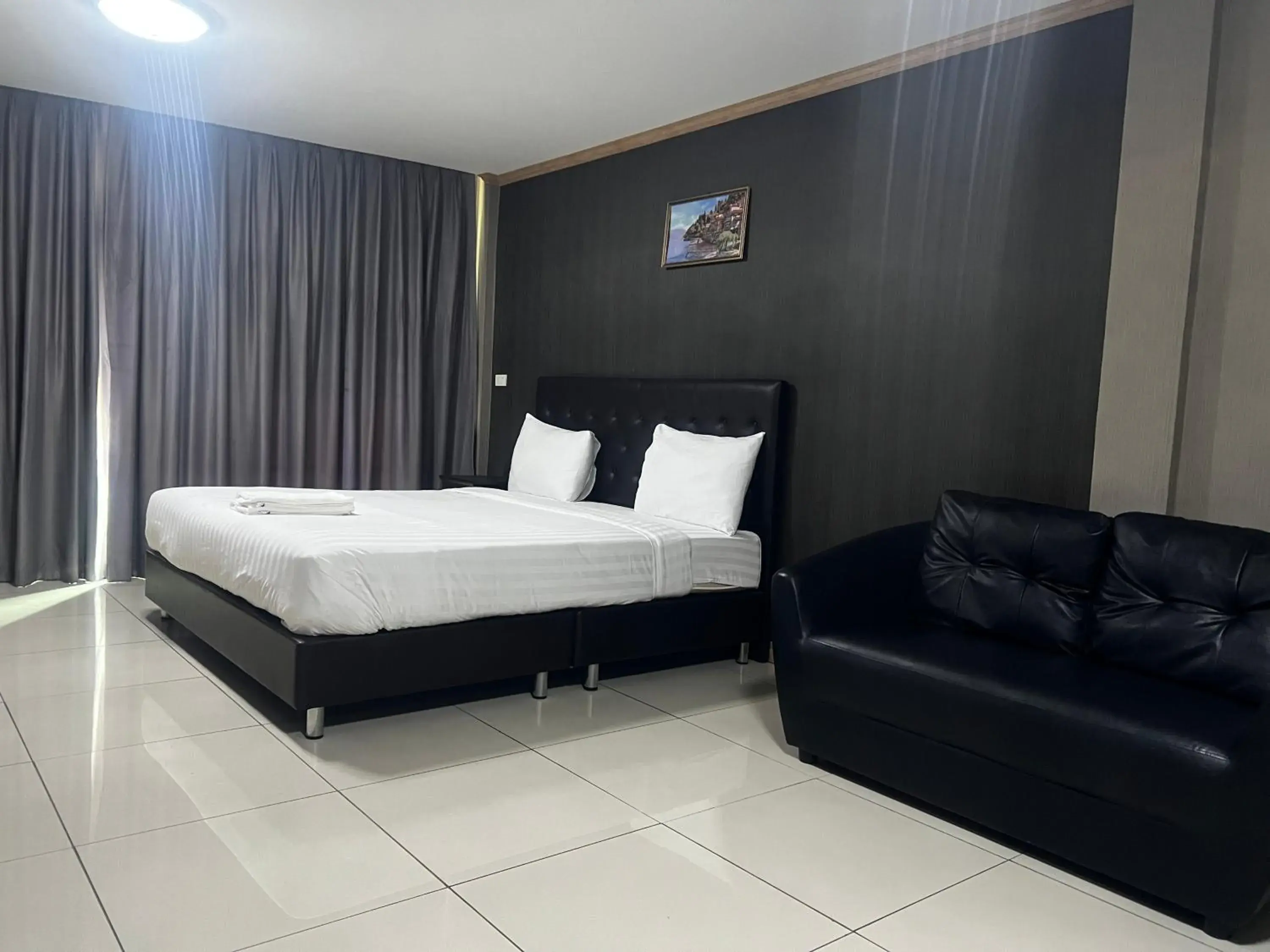 Double Room in Apsara Inn Double Room in Apsara Inn