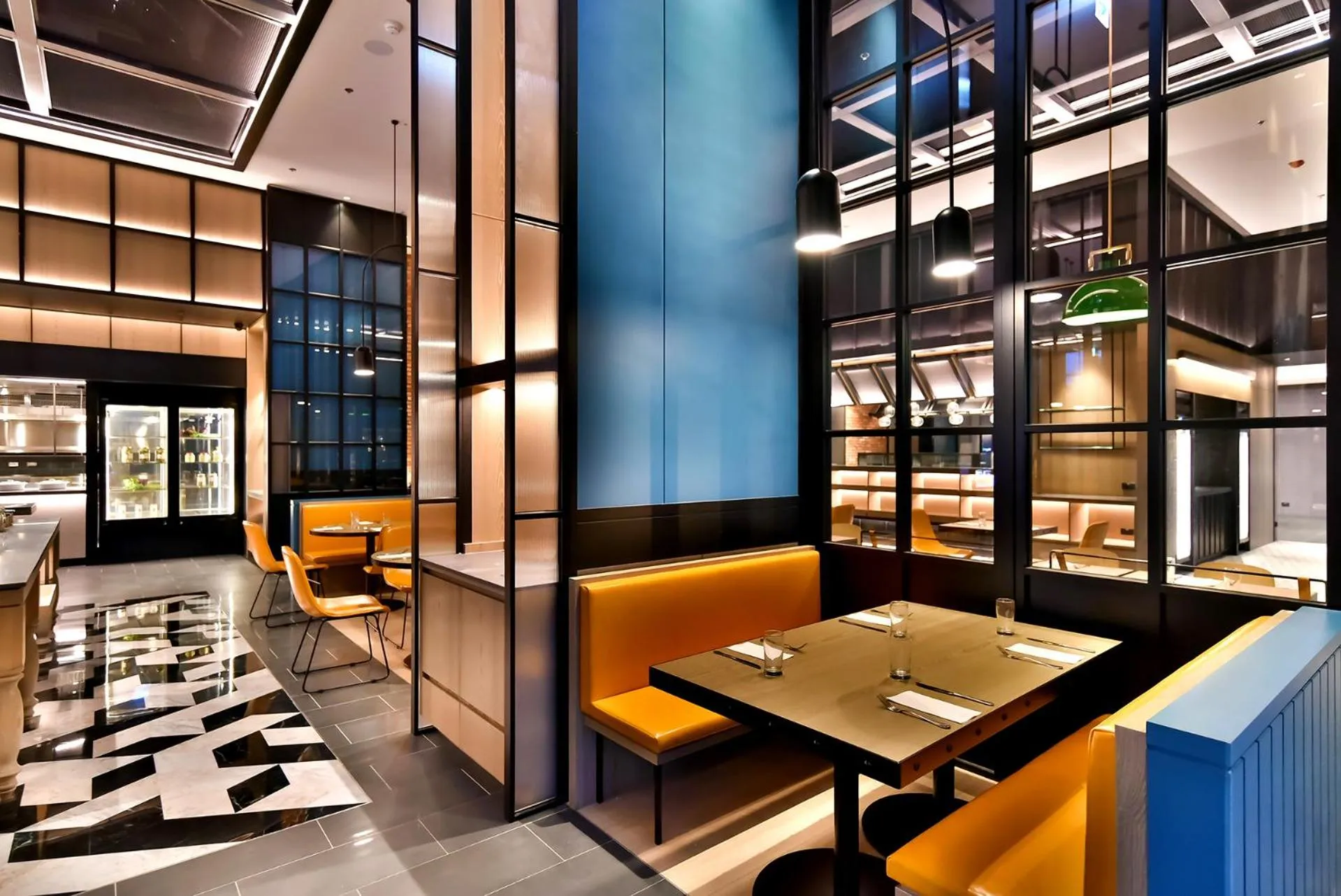 Restaurant/places to eat in Four Points by Sheraton Taipei Bali