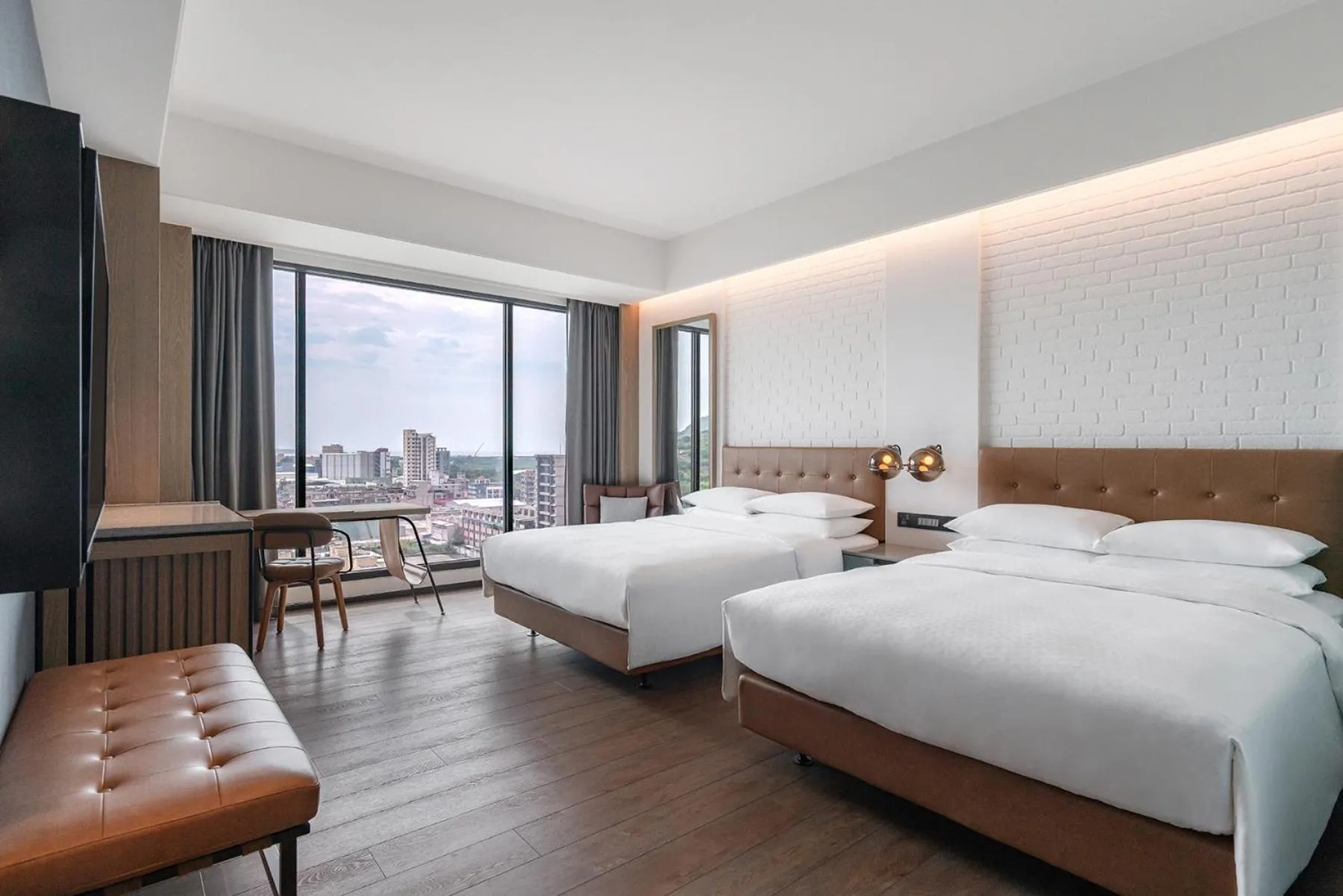 Bed in Four Points by Sheraton Taipei Bali