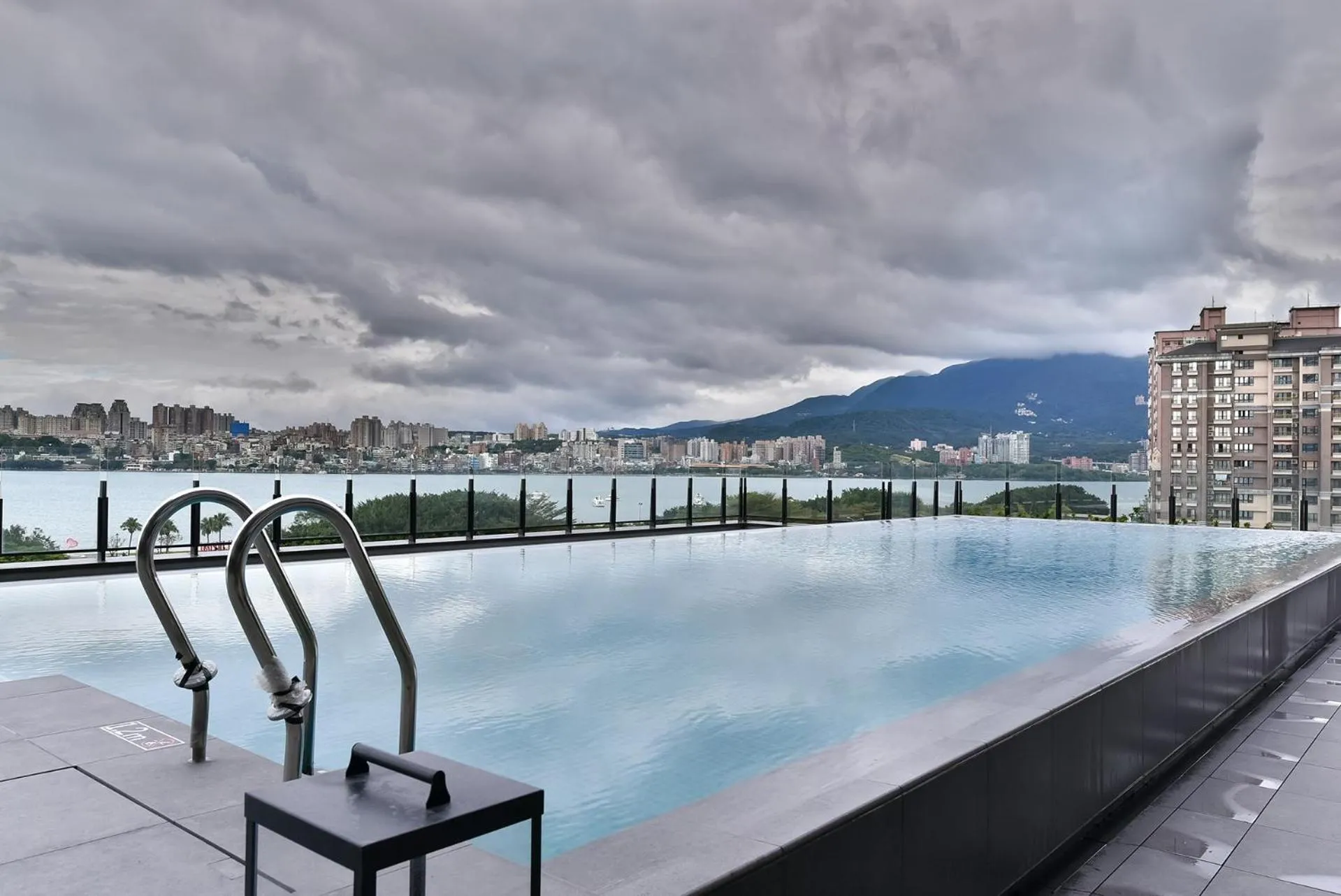 Swimming pool in Four Points by Sheraton Taipei Bali