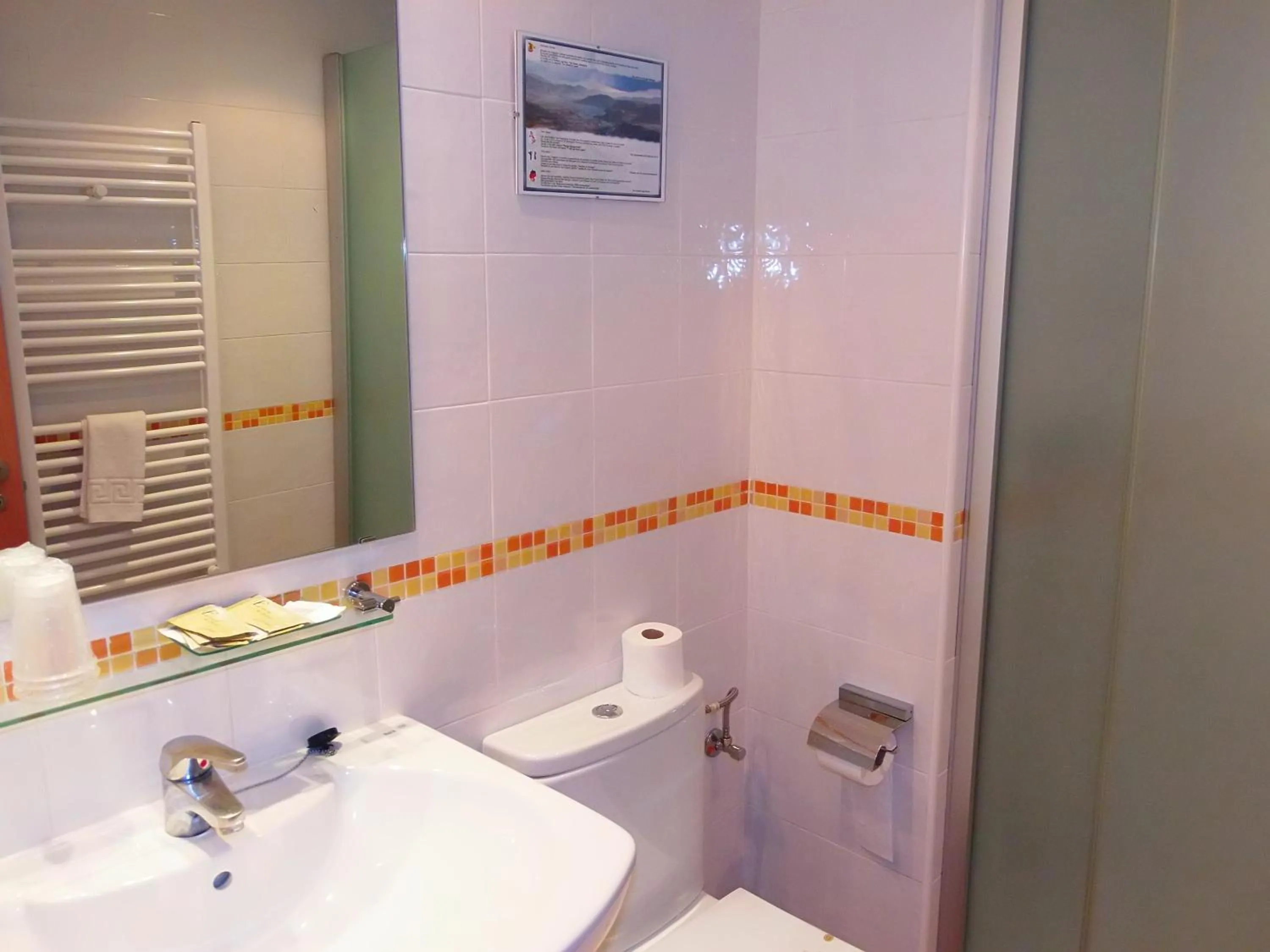 Bathroom in Hotel Sanchez