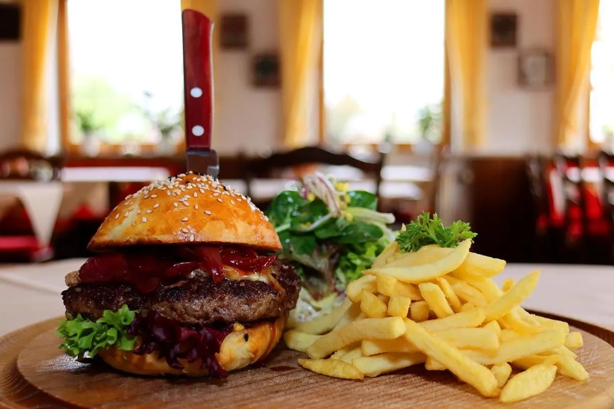 Restaurant/places to eat in Gasthof Rebland