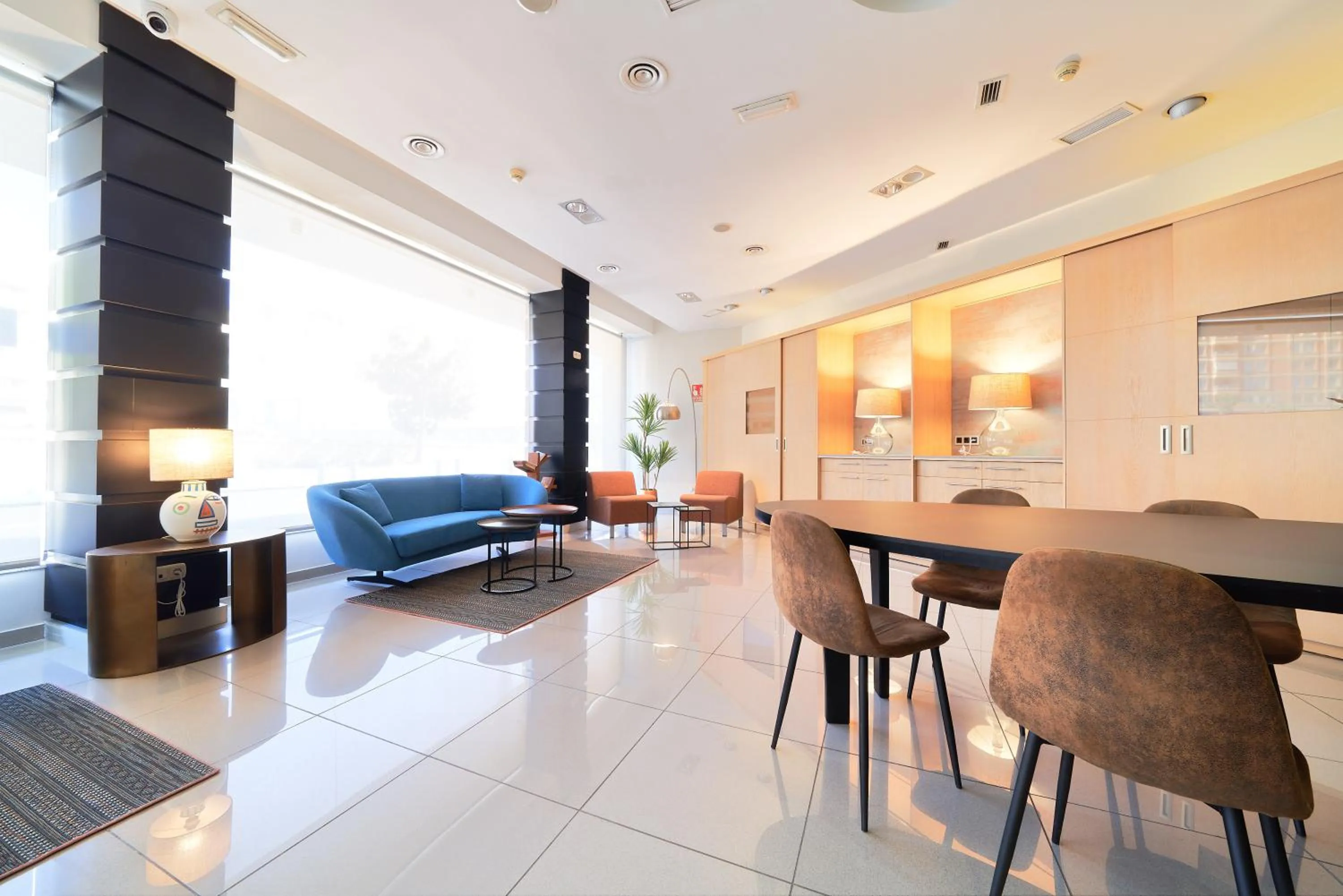 Seating area in Hotel Guadalmedina