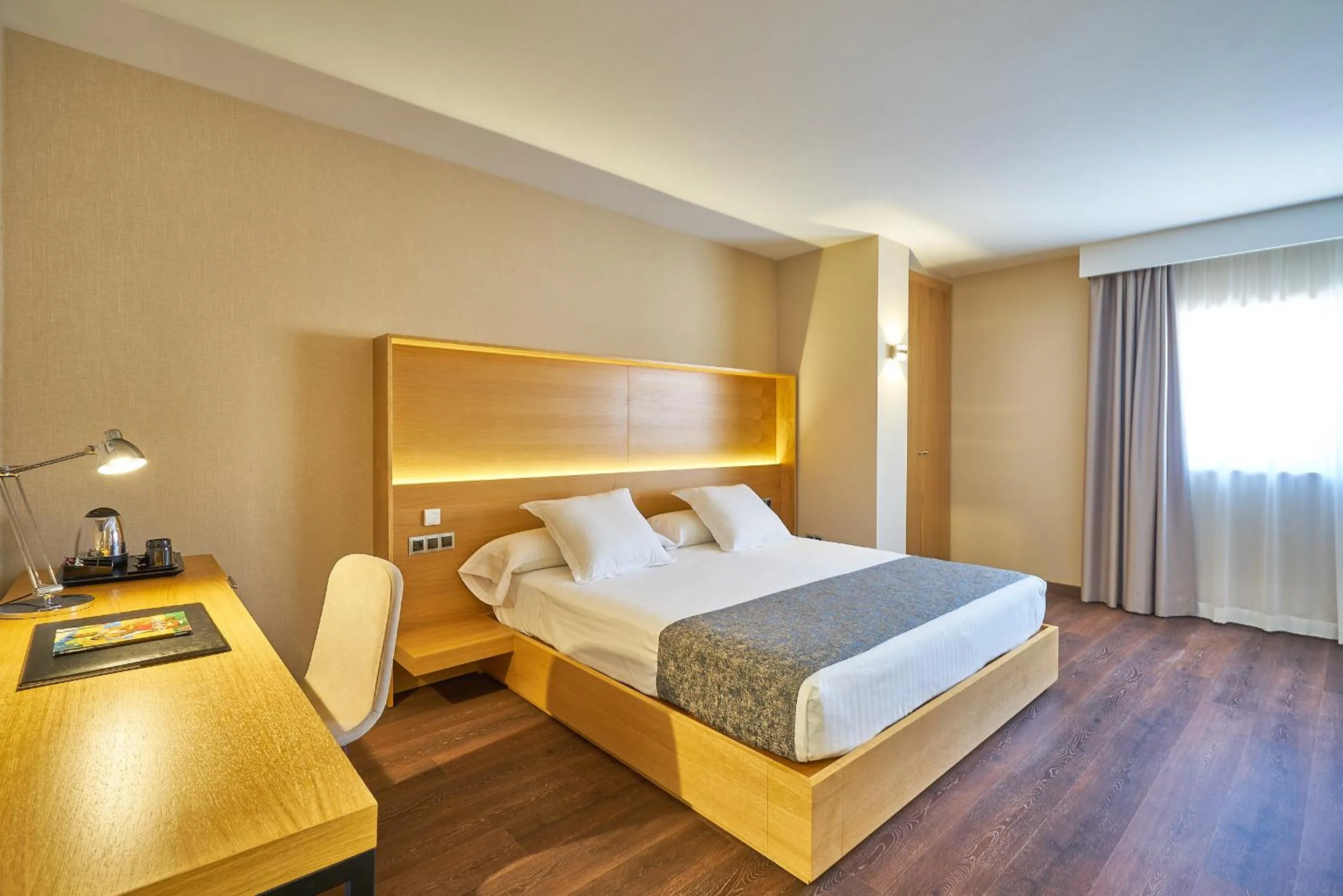 Off site, Bed in Hotel Guadalmedina