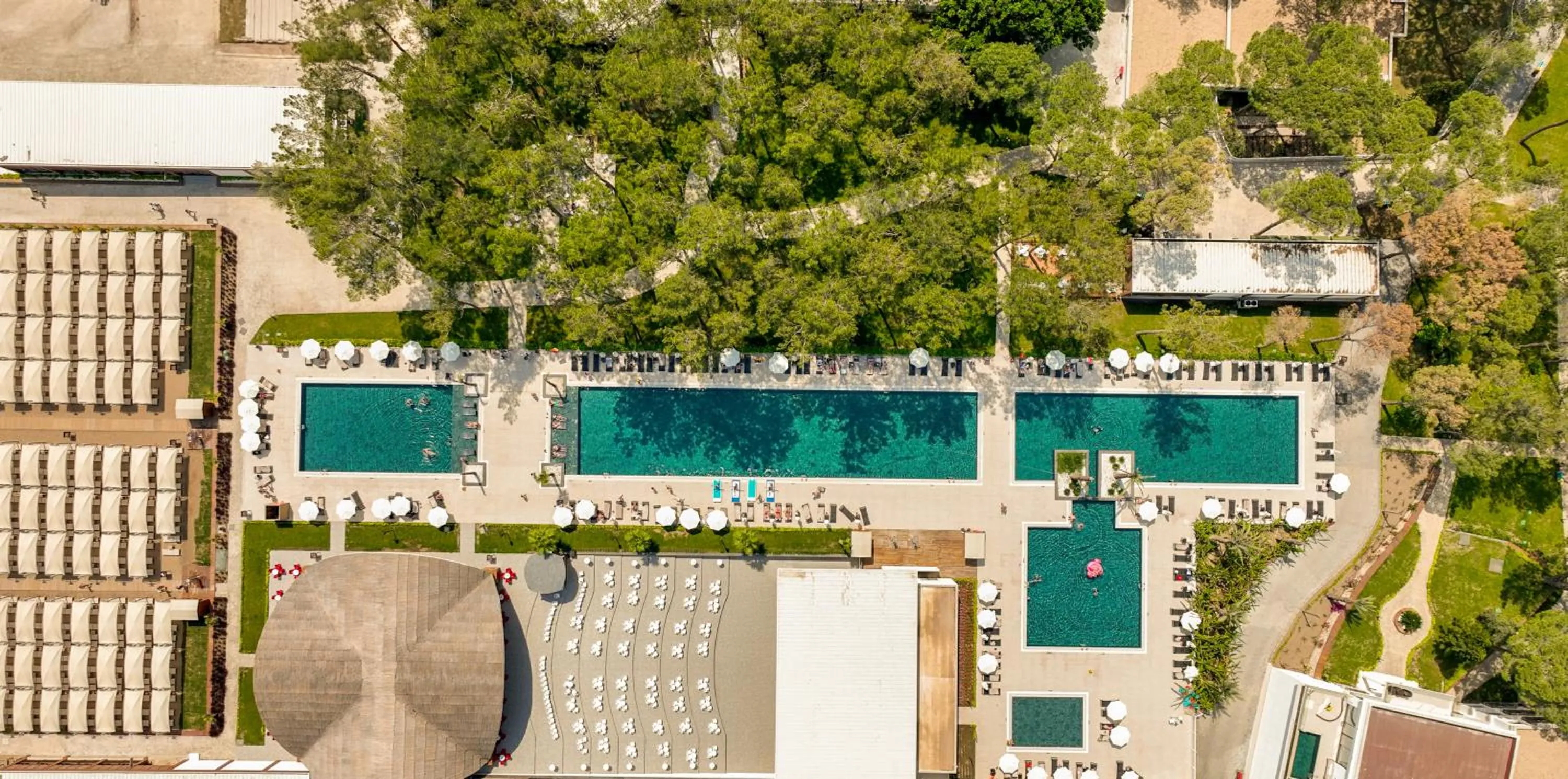 Day in Siu Collection - Ultra All Inclusive