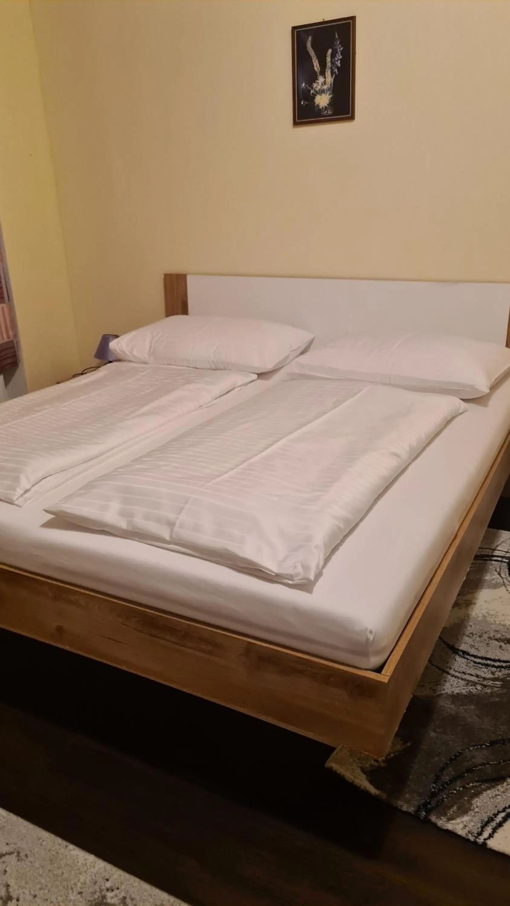 Bed in Pension Stadt Grein
