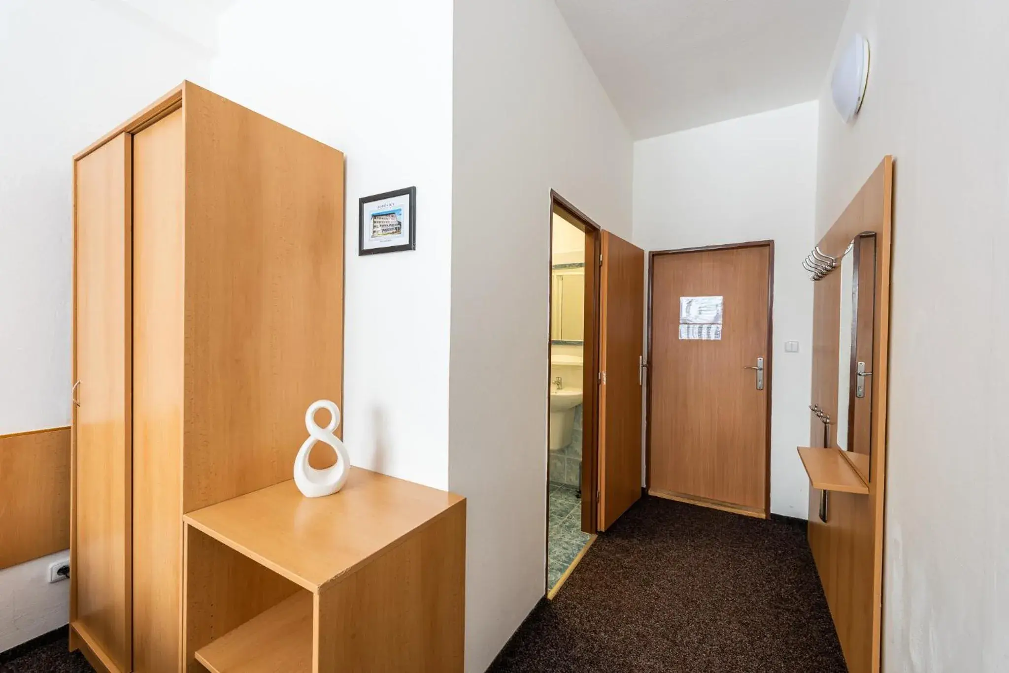 Double or Twin Room with Shower in HOTEL AGRI Double or Twin Room with Shower in HOTEL AGRI